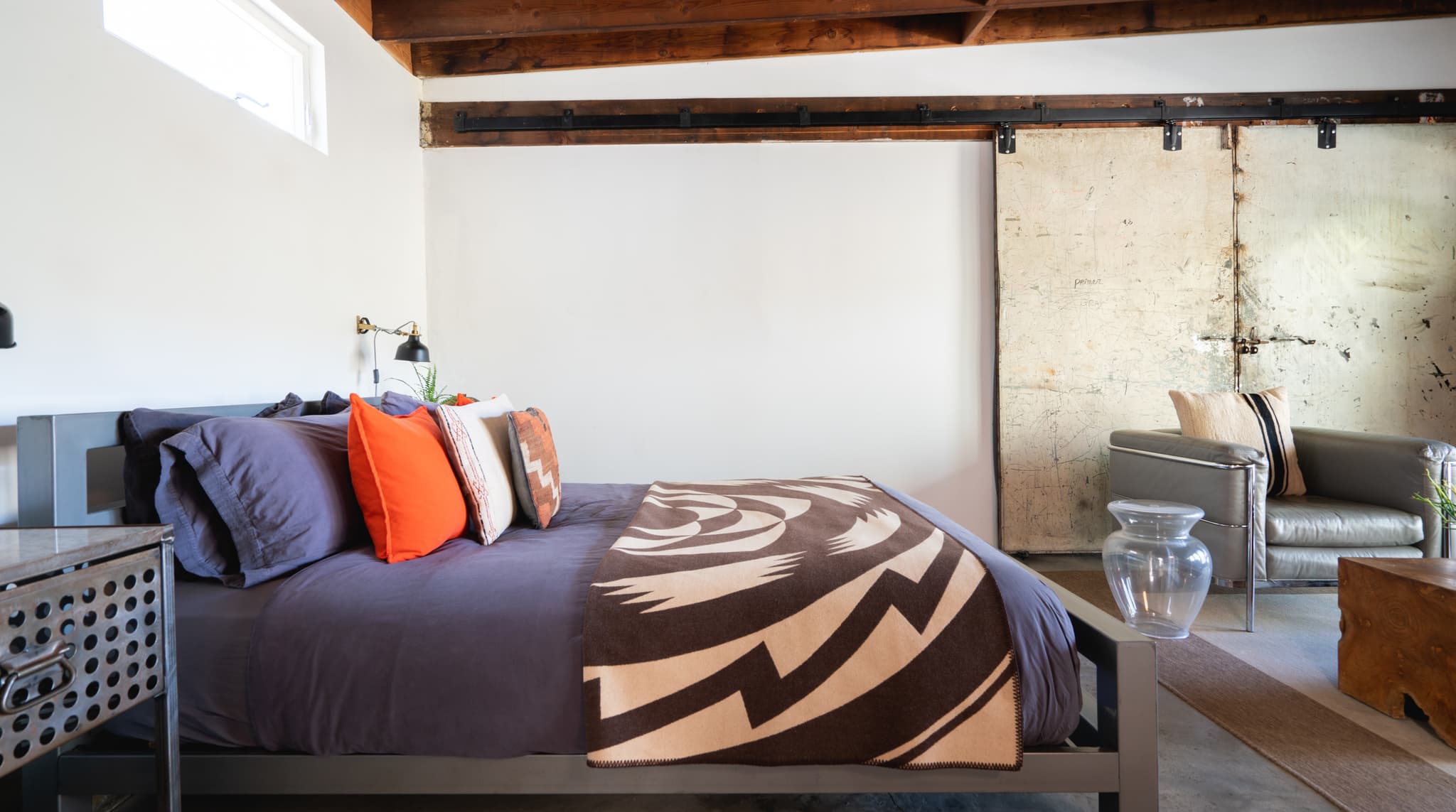 Highland Park, Los Angeles — Luxury furnished apartment in Highland Park, Los Angeles