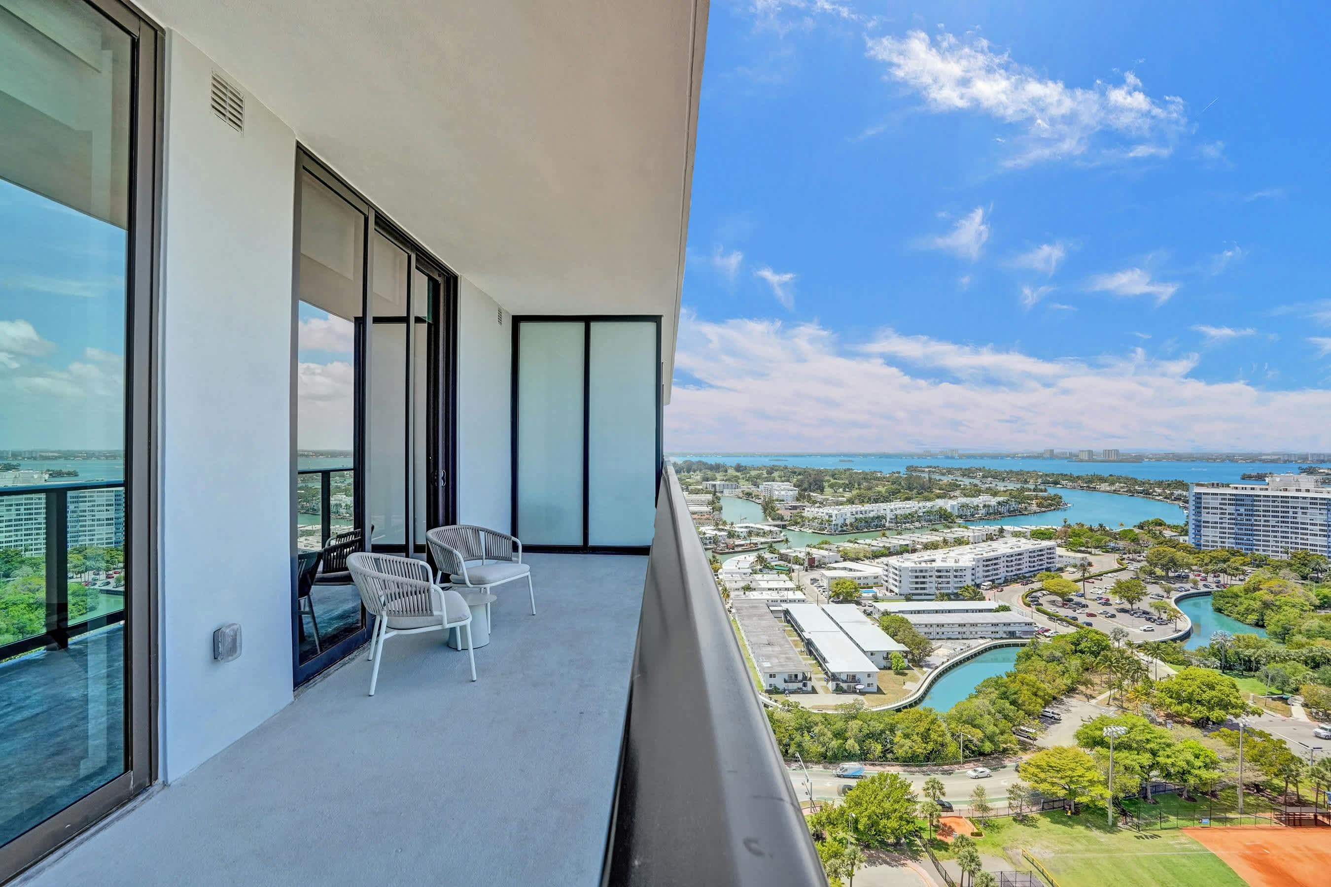 Surfside, Miami — Luxury furnished apartment in Surfside, Miami