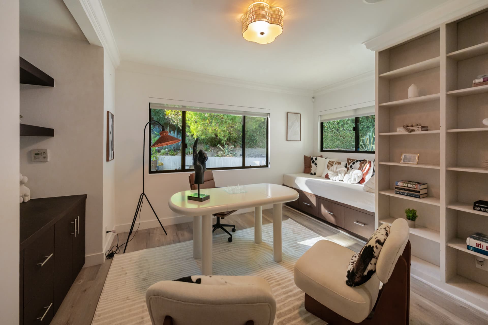 Beverly Hills, Los Angeles — Luxury furnished apartment in Beverly Hills, Los Angeles