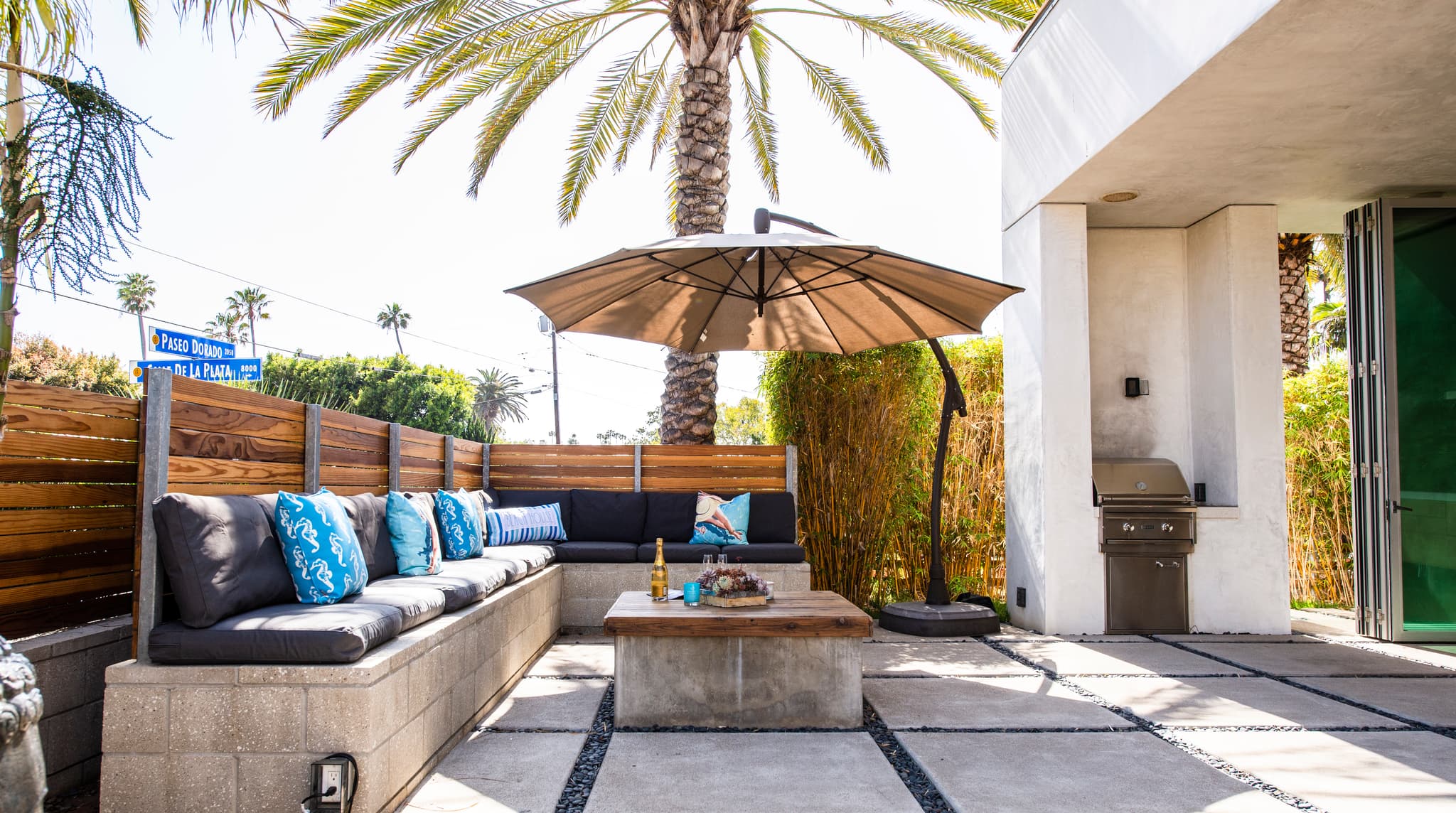 La Jolla, San Diego — Luxury furnished apartment in La Jolla, San Diego