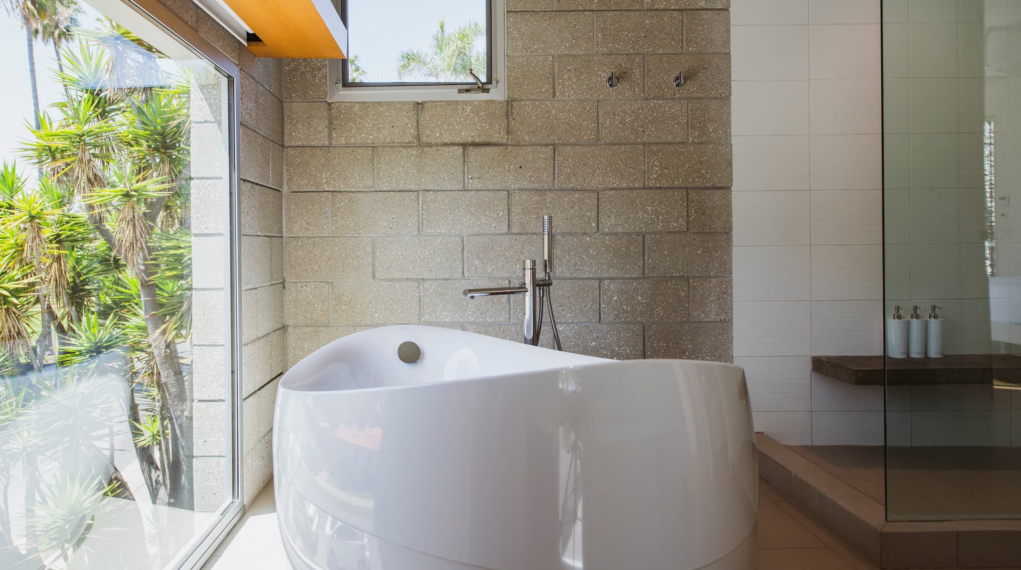 La Jolla, San Diego — Luxury furnished apartment in La Jolla, San Diego