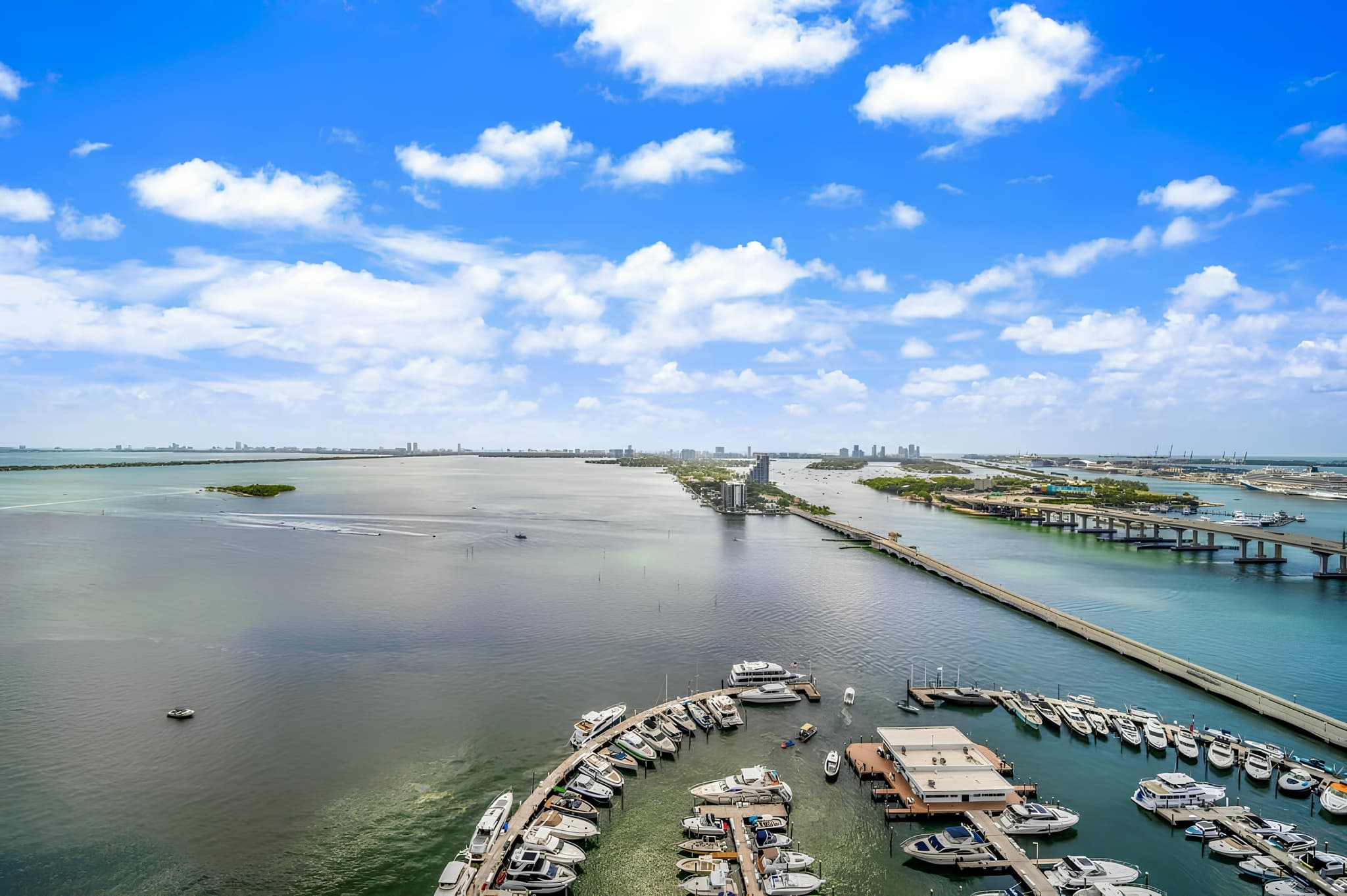 Downtown Miami, Miami — Luxury furnished apartment in Downtown Miami, Miami