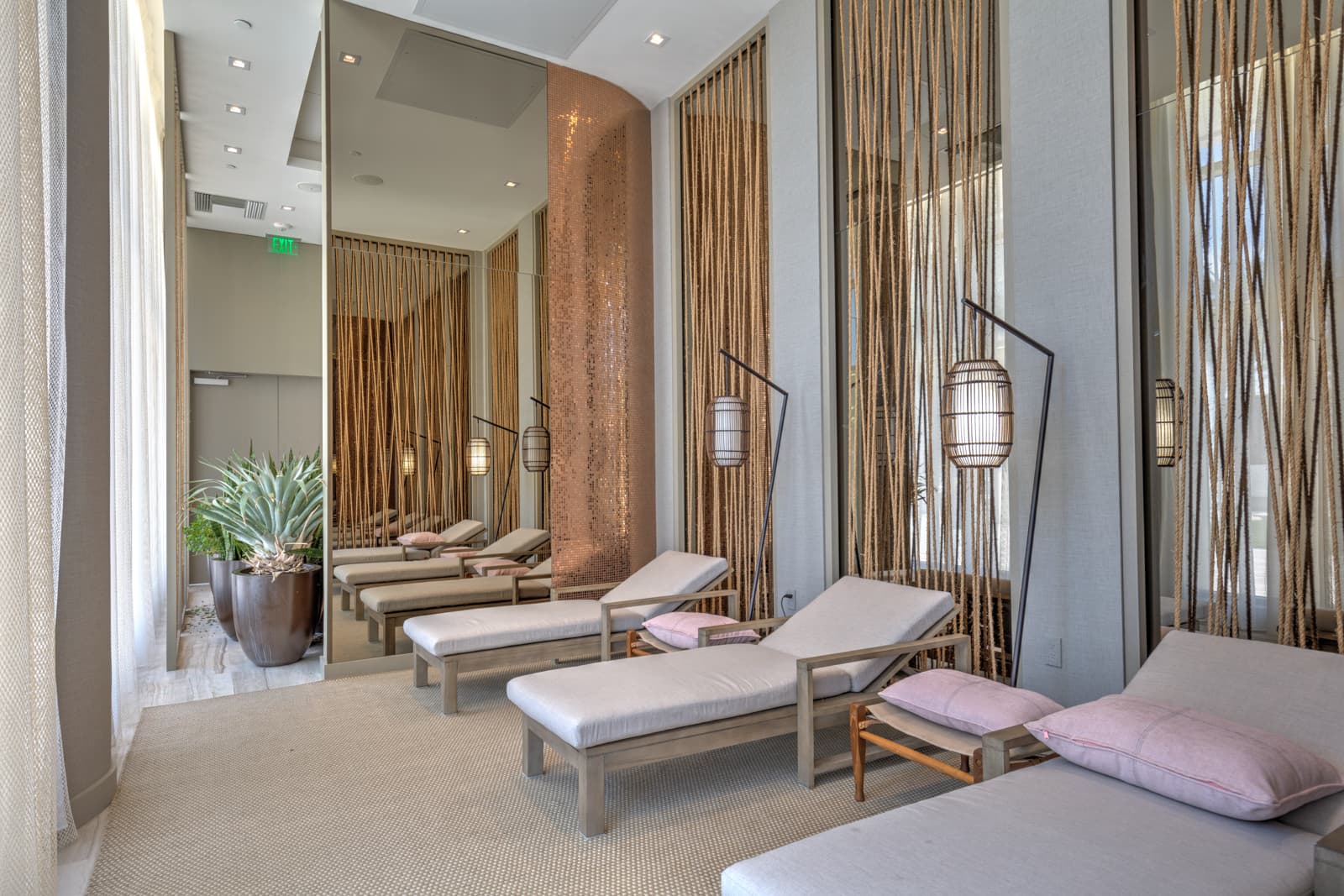 Hollywood, Fort Lauderdale — Luxury furnished apartment in Hollywood, Fort Lauderdale