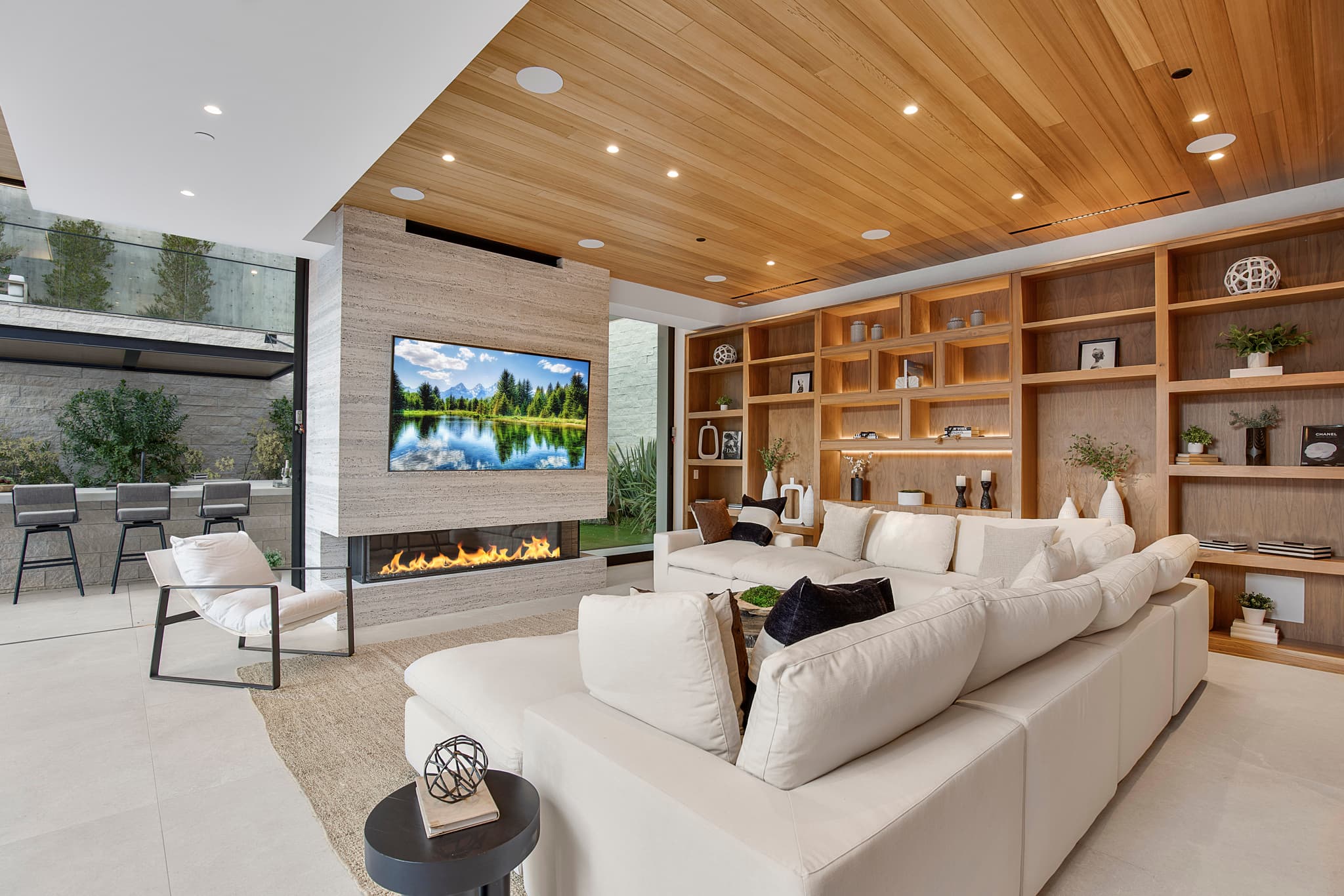 Beverly Crest, Los Angeles — Luxury furnished apartment in Beverly Crest, Los Angeles