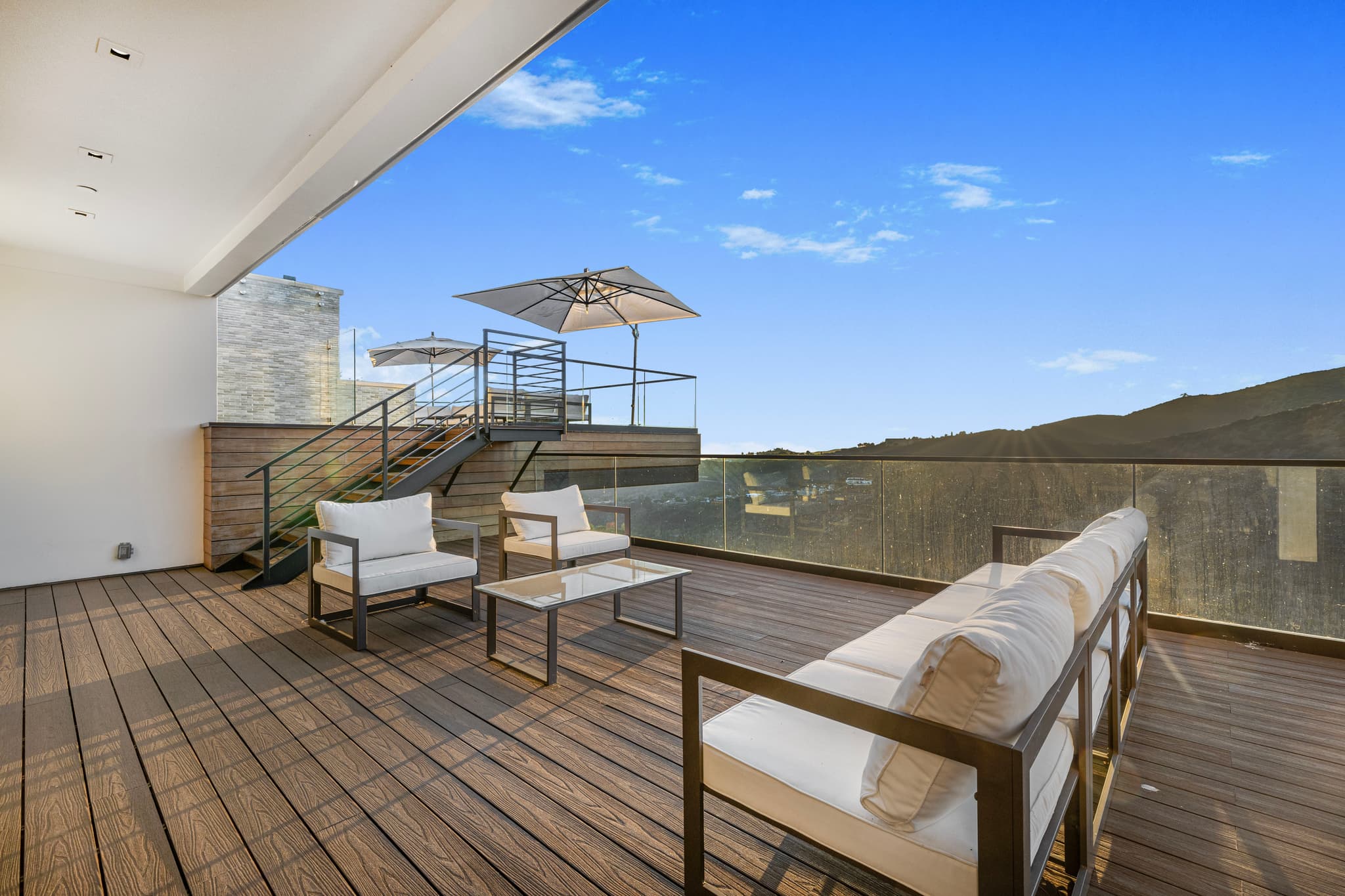 Bel Air, Los Angeles — Luxury furnished apartment in Bel Air, Los Angeles