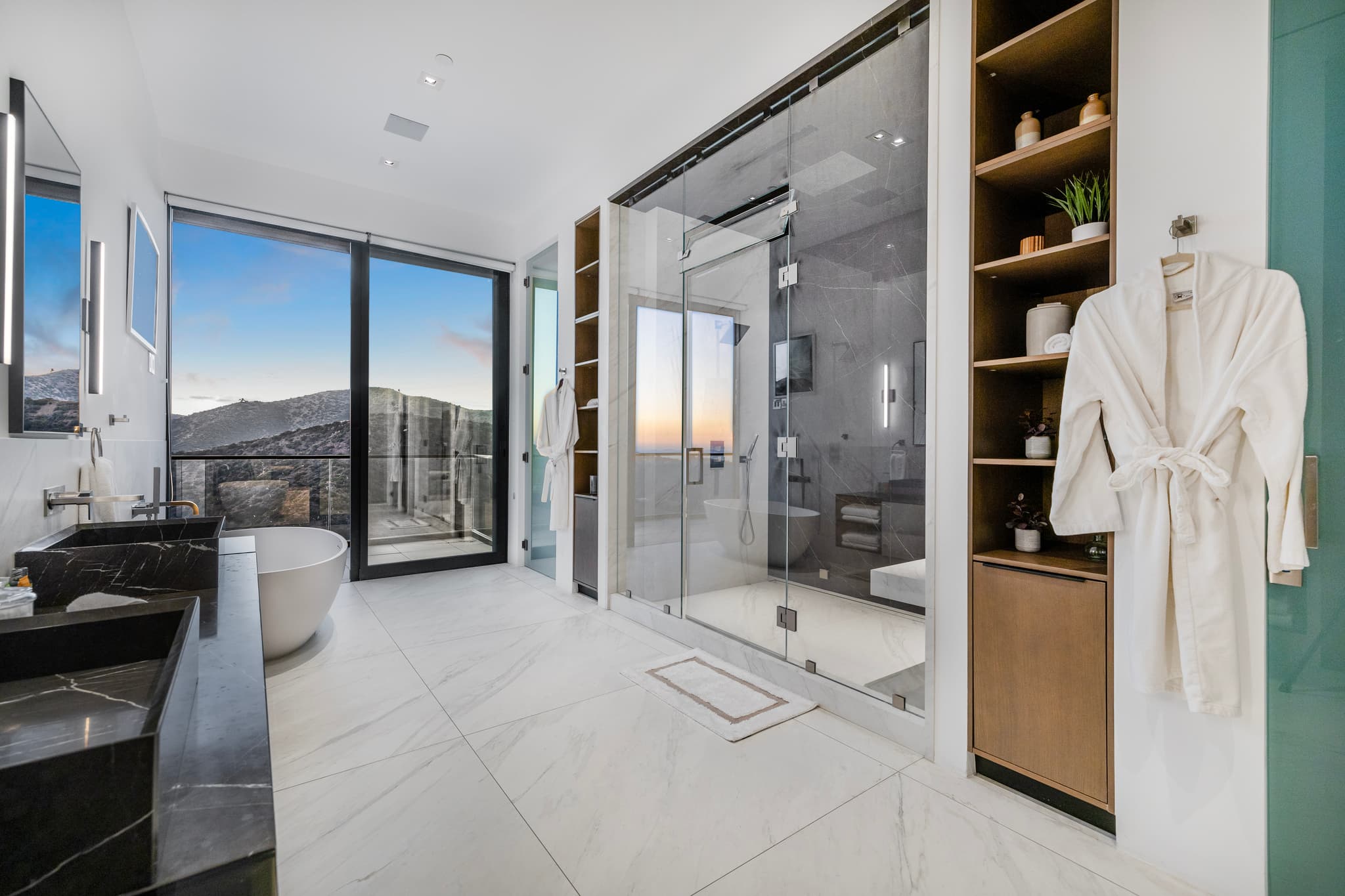 Bel Air, Los Angeles — Luxury furnished apartment in Bel Air, Los Angeles