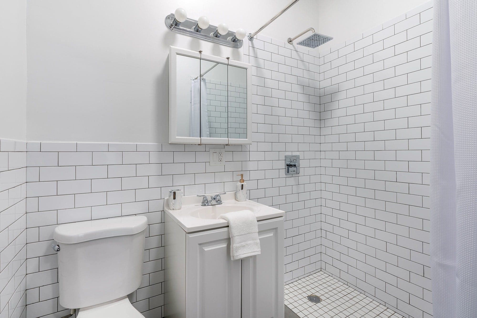 Yorkville, Yorkville — Luxury furnished apartment in Yorkville, New York City