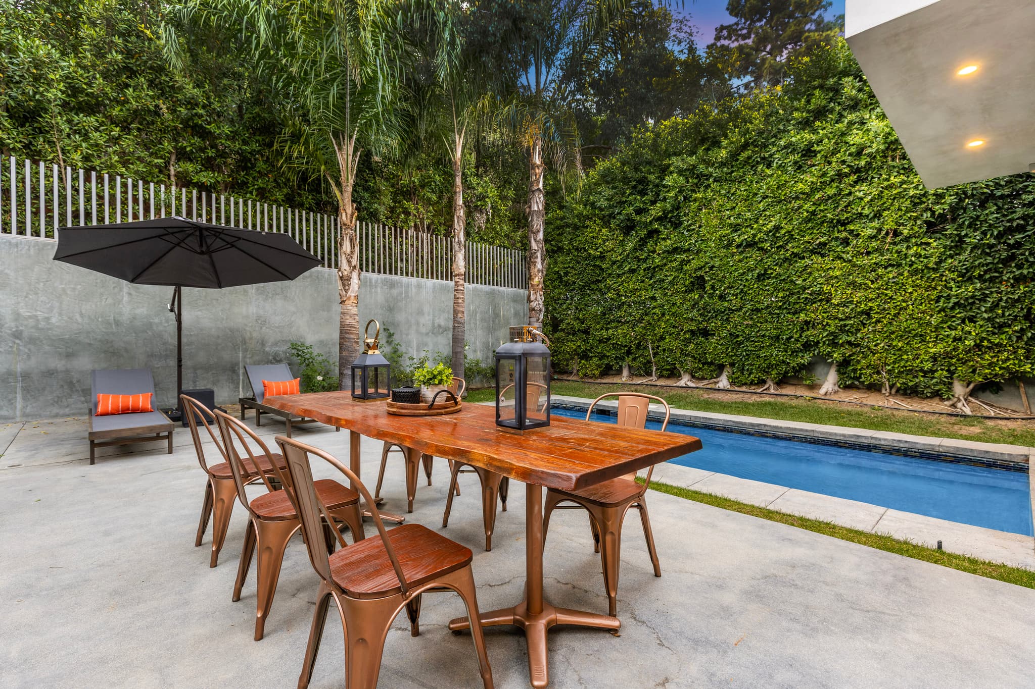 Beverly Crest, Los Angeles — Luxury furnished apartment in Beverly Crest, Los Angeles