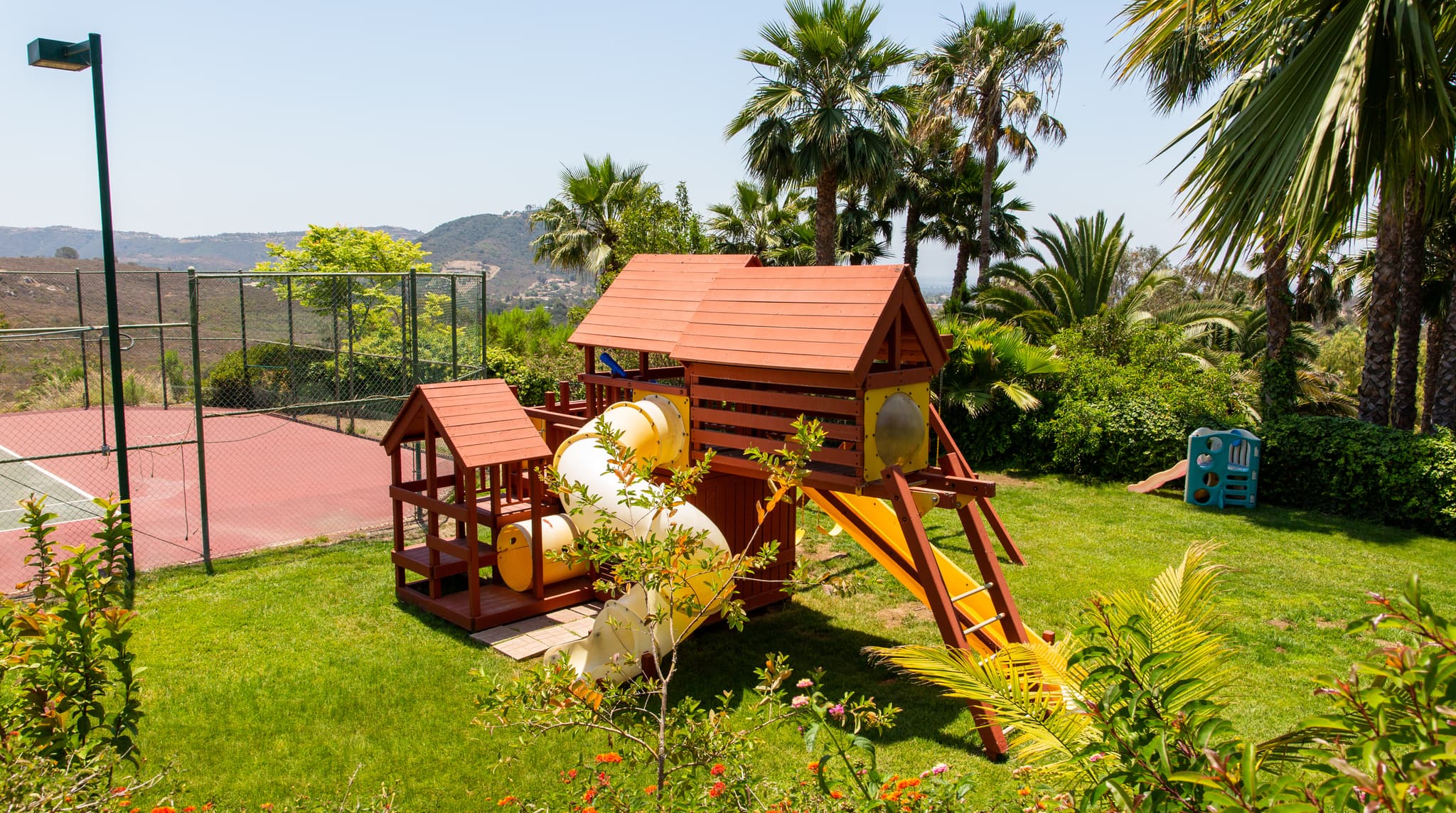 Encinitas, San Diego — Luxury furnished apartment in Encinitas, San Diego