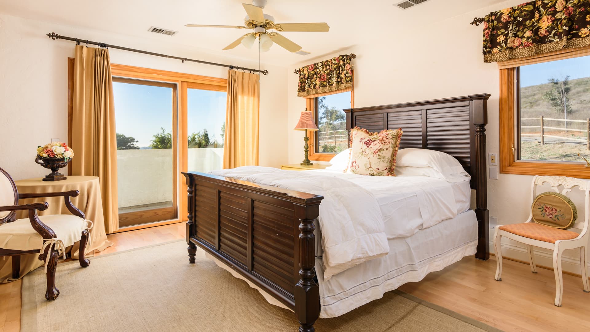 Encinitas, San Diego — Luxury furnished apartment in Encinitas, San Diego