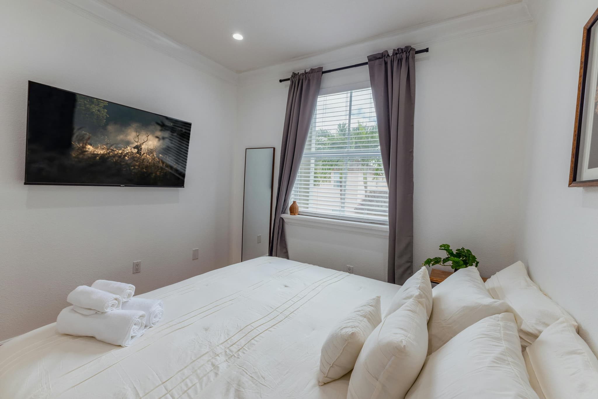 Coconut Grove, Miami — Luxury furnished apartment in Coconut Grove, Miami