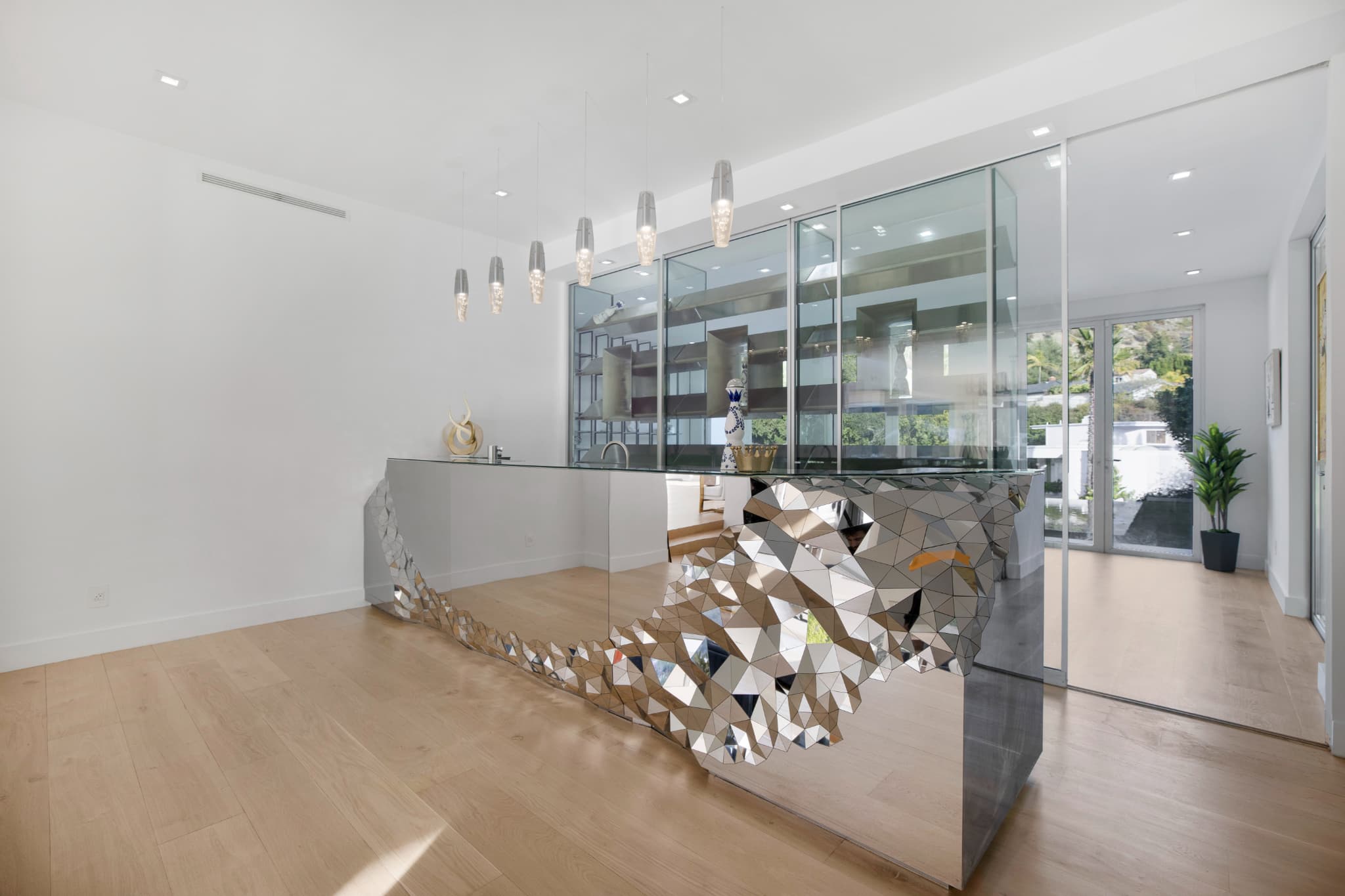 Laurel Canyon, Los Angeles — Luxury furnished apartment in Laurel Canyon, Los Angeles