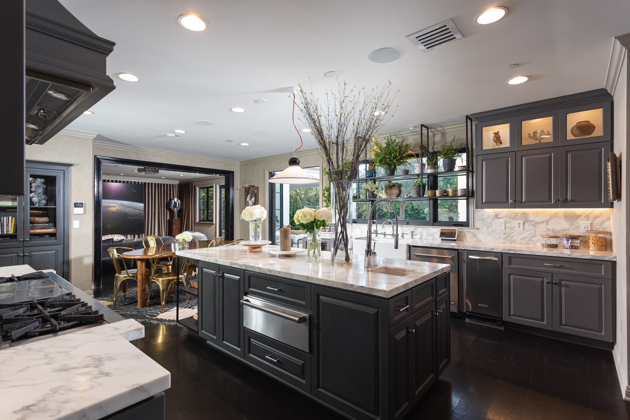 Laurel Canyon, Los Angeles — Luxury furnished apartment in Laurel Canyon, Los Angeles