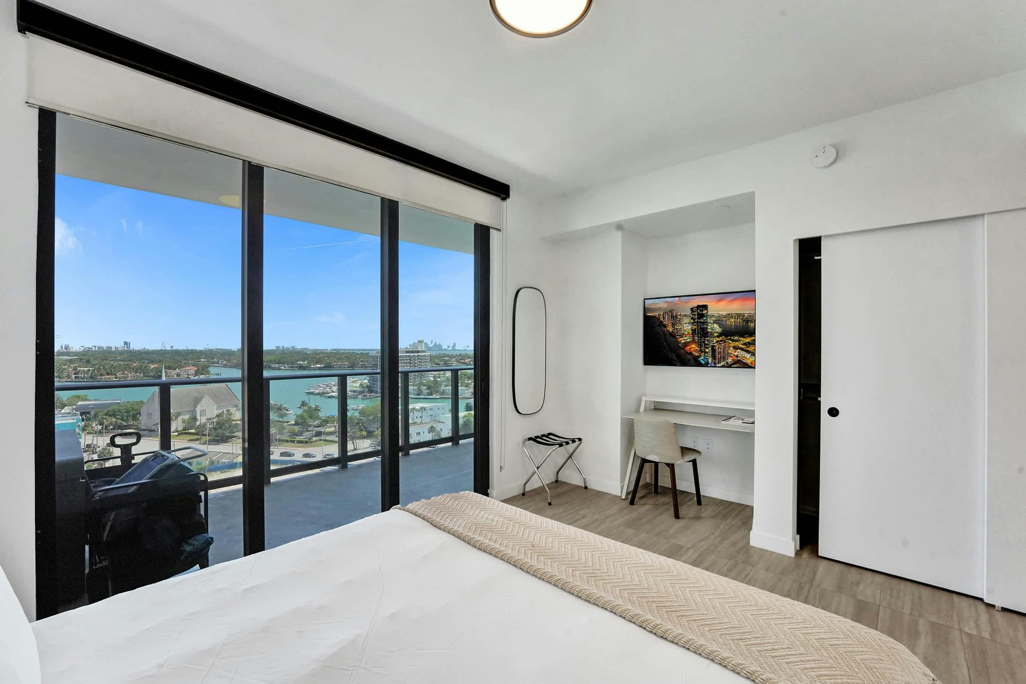 Surfside, Miami — Luxury furnished apartment in Surfside, Miami