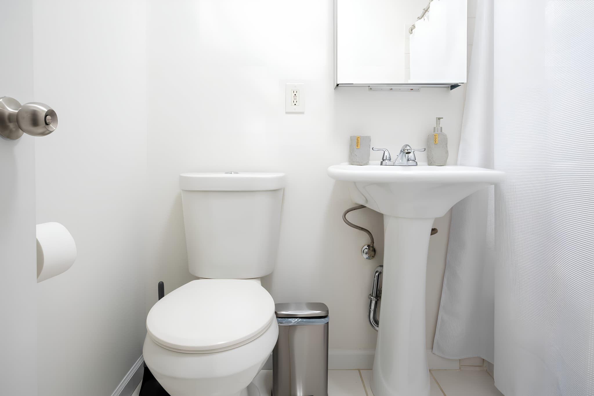 Turtle Bay, Turtle Bay — Luxury furnished apartment in Turtle Bay, New York City