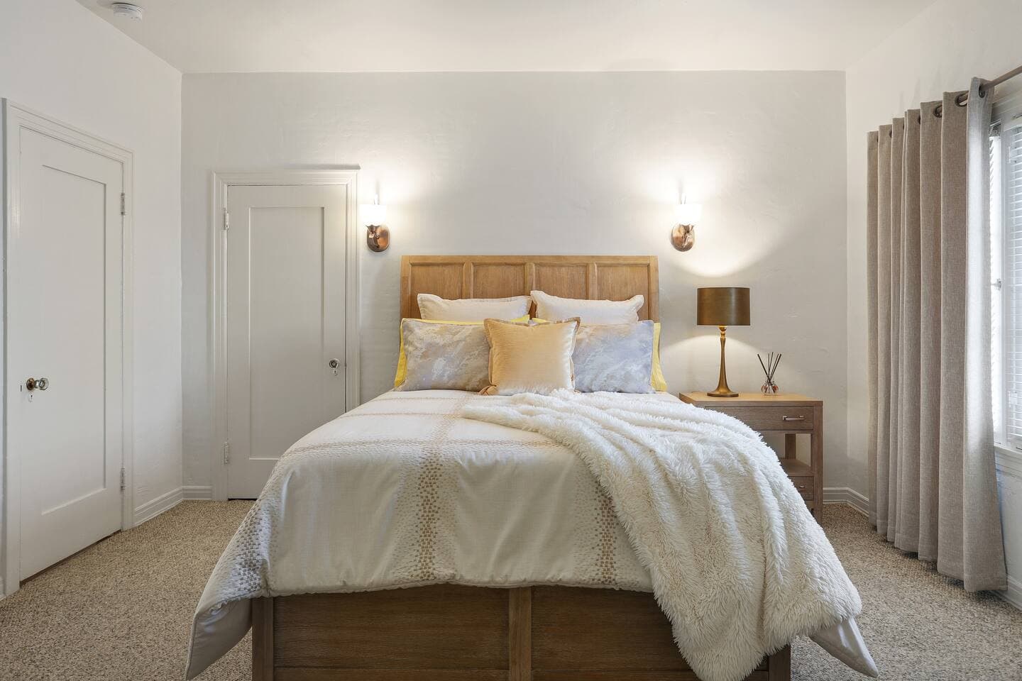 Pico-Robertson, Los Angeles — Luxury furnished apartment in Pico Robertson, Los Angeles