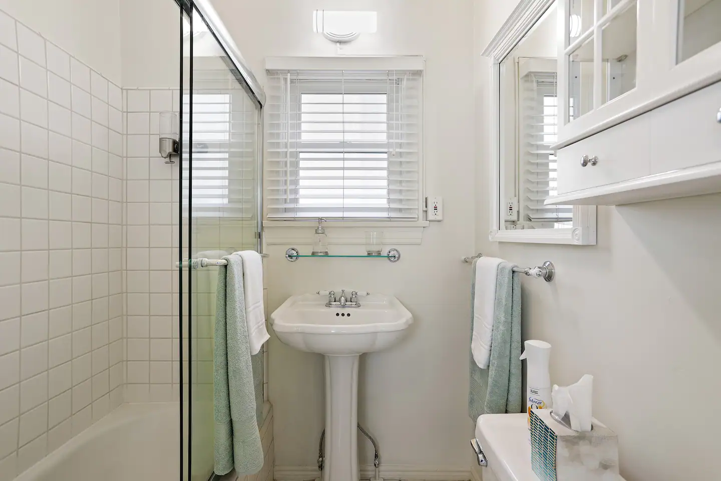 Pico-Robertson, Los Angeles — Luxury furnished apartment in Pico Robertson, Los Angeles