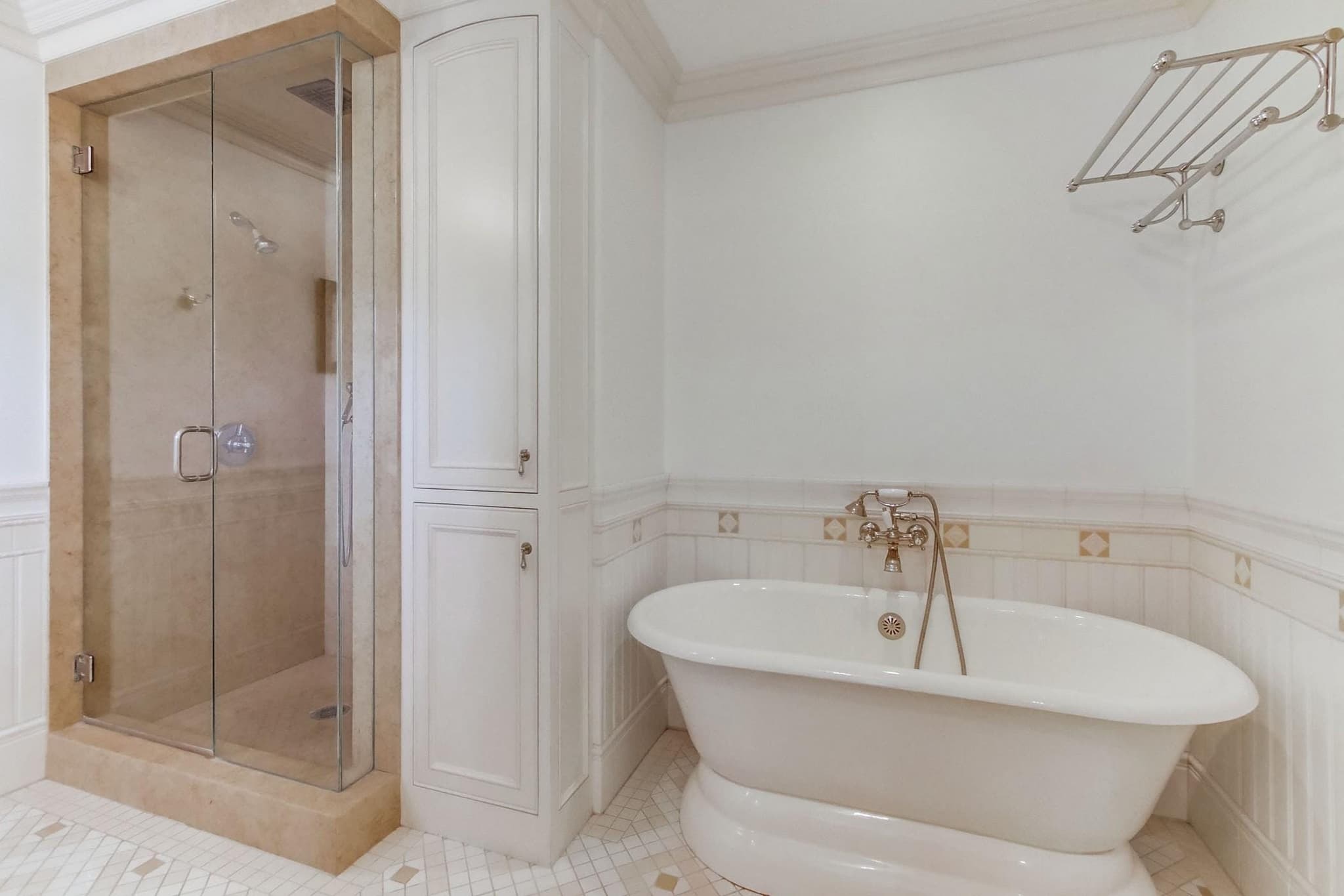 La Jolla, San Diego — Luxury furnished apartment in La Jolla, San Diego