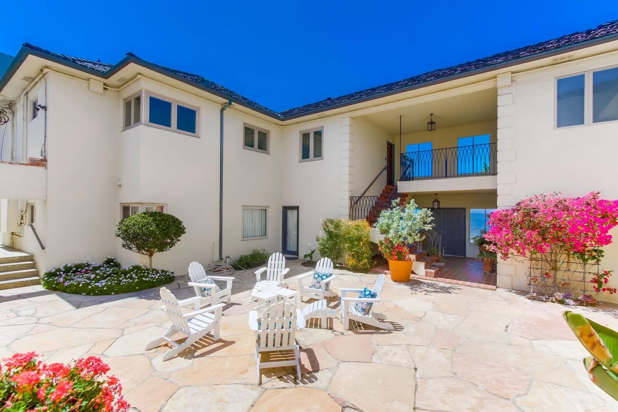 La Jolla, San Diego — Luxury furnished apartment in La Jolla, San Diego