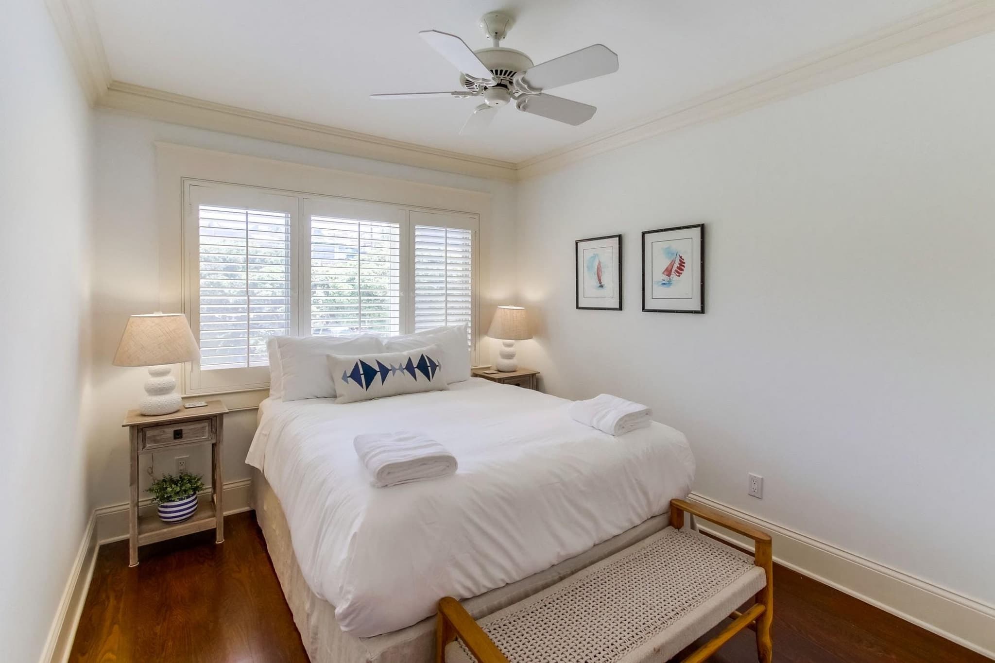 La Jolla, San Diego — Luxury furnished apartment in La Jolla, San Diego