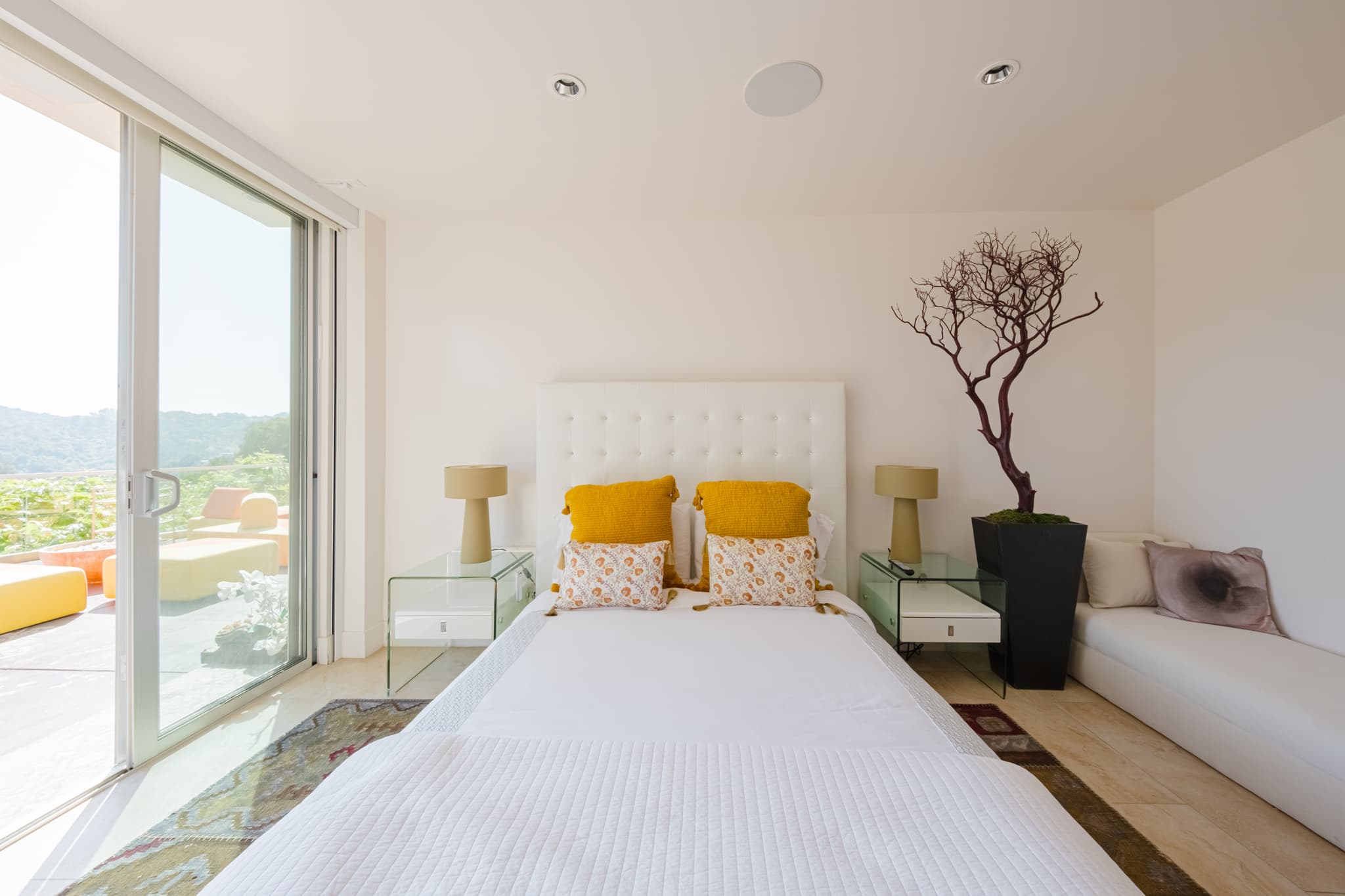 Beverly Hills, Los Angeles — Luxury furnished apartment in Beverly Hills, Los Angeles