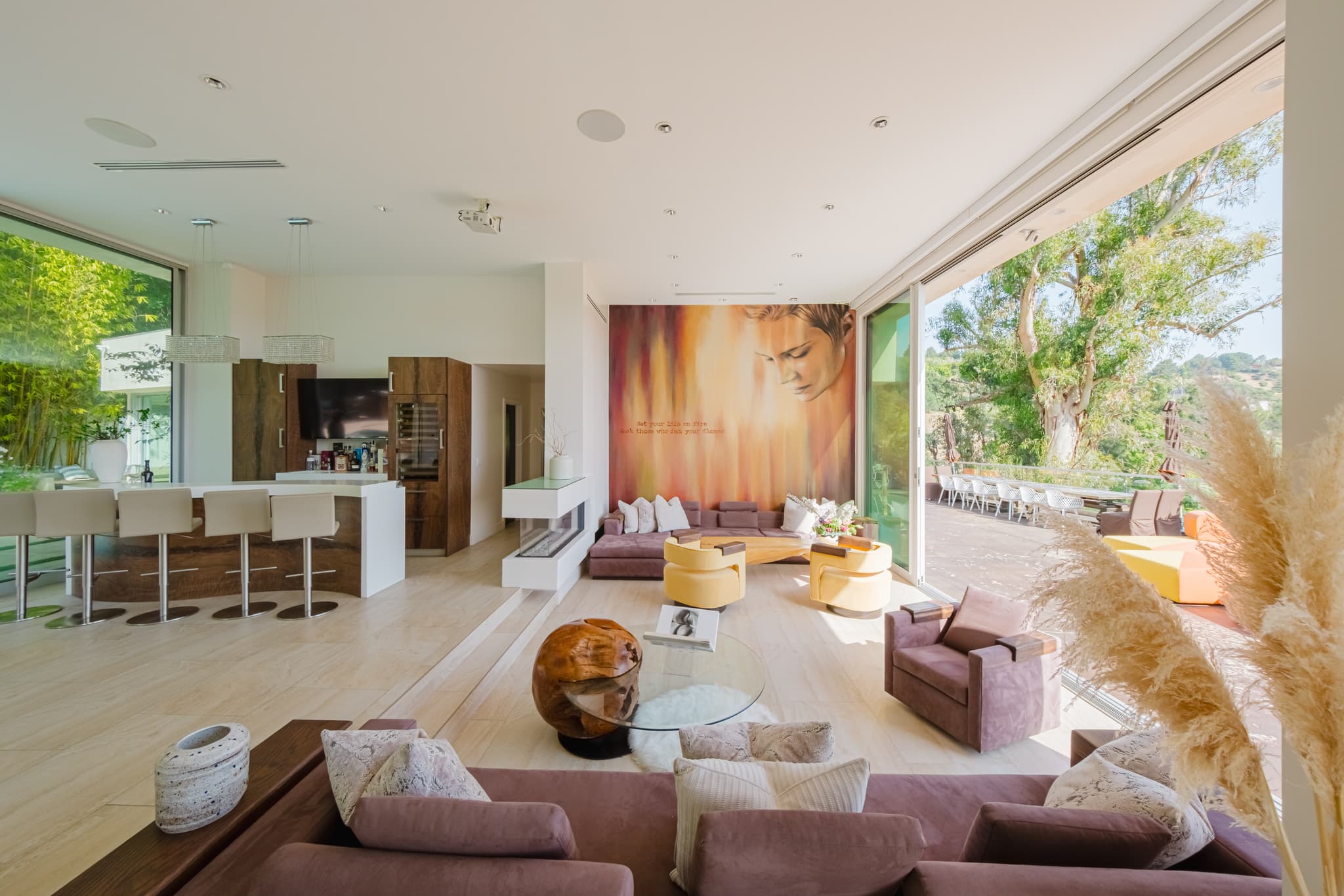 Beverly Hills, Los Angeles — Luxury furnished apartment in Beverly Hills, Los Angeles