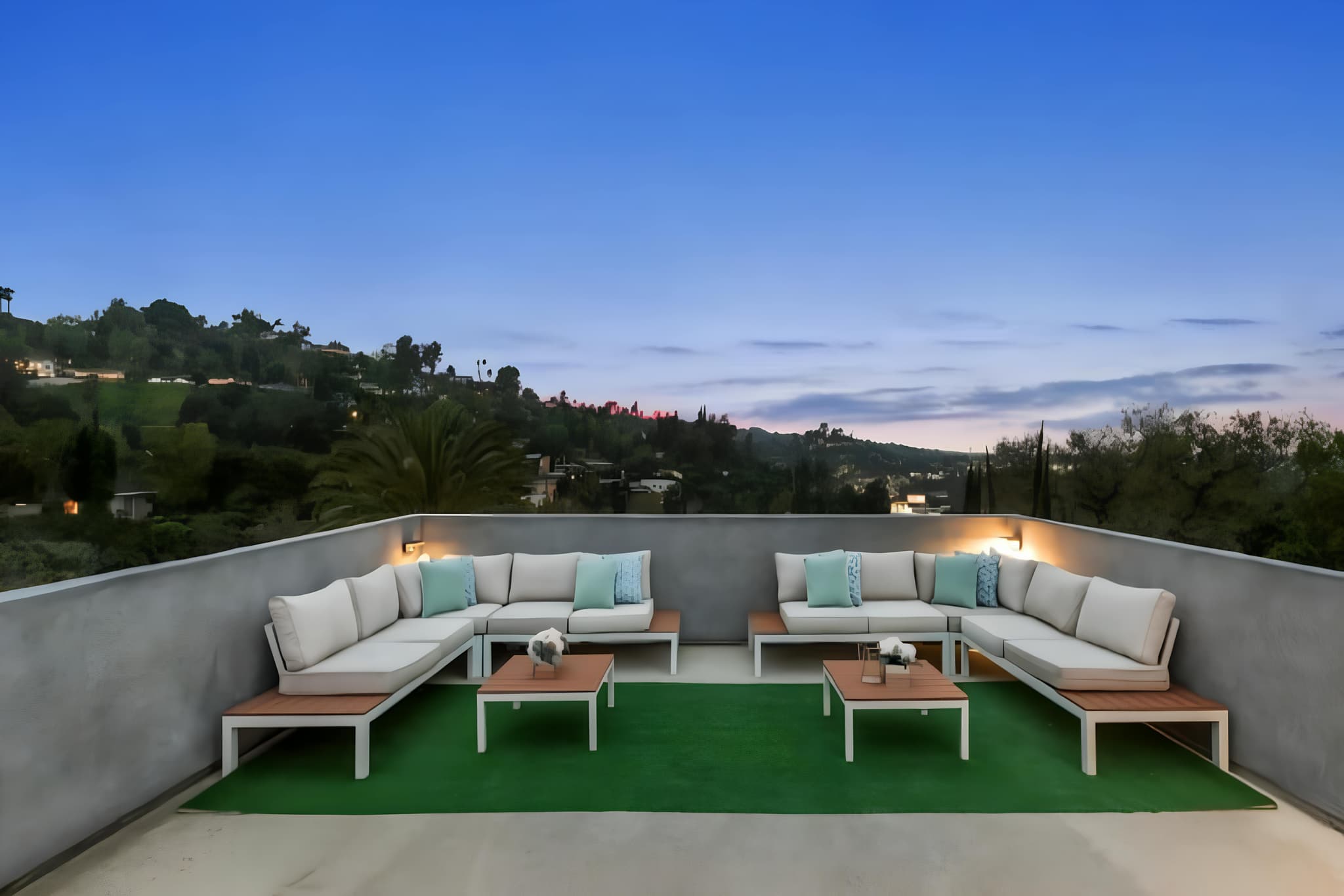 Studio City, Los Angeles — Luxury furnished apartment in Studio City, Los Angeles