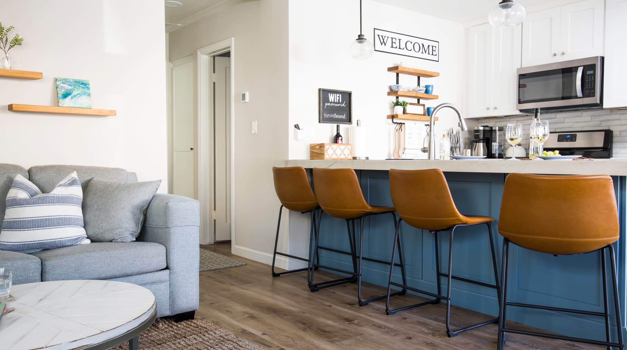 Ocean Beach, San Diego — Luxury furnished apartment in Ocean Beach, San Diego