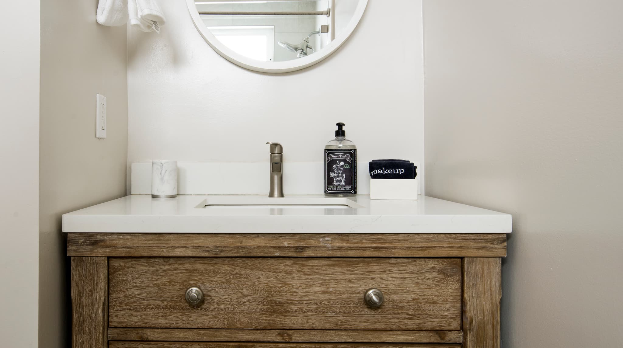 Ocean Beach, San Diego — Luxury furnished apartment in Ocean Beach, San Diego