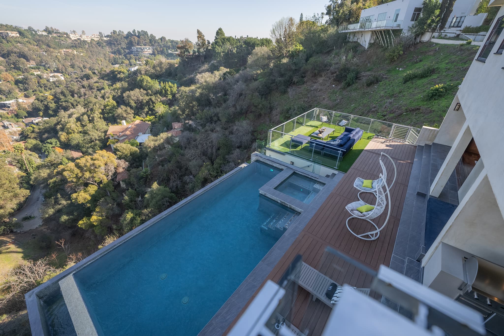 Bel Air, Los Angeles — Luxury furnished apartment in Bel Air, Los Angeles