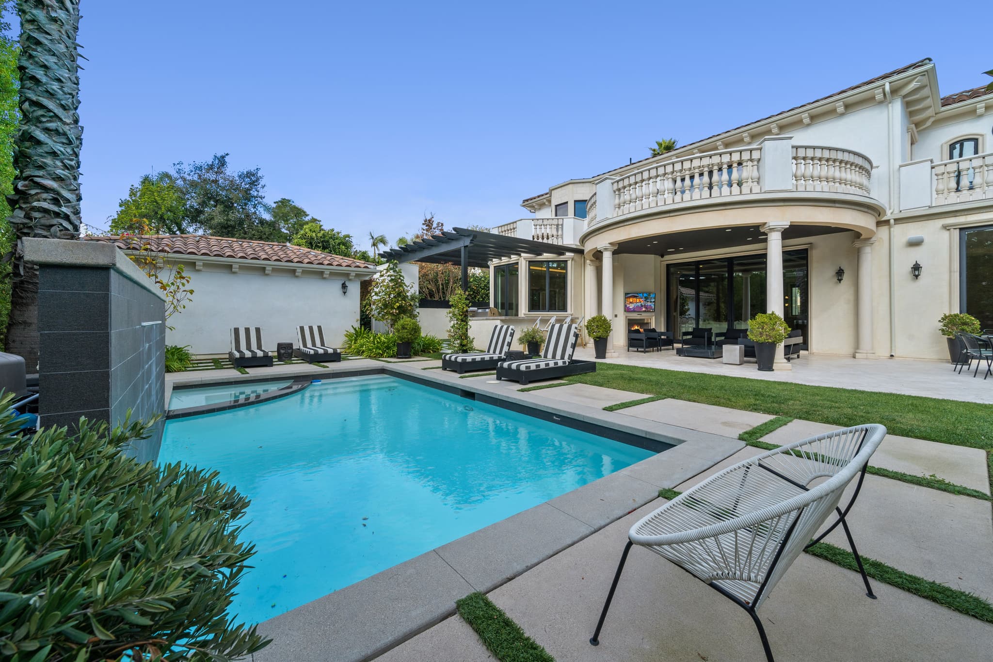 Beverly Hills, Los Angeles — Luxury furnished apartment in Beverly Hills, Los Angeles