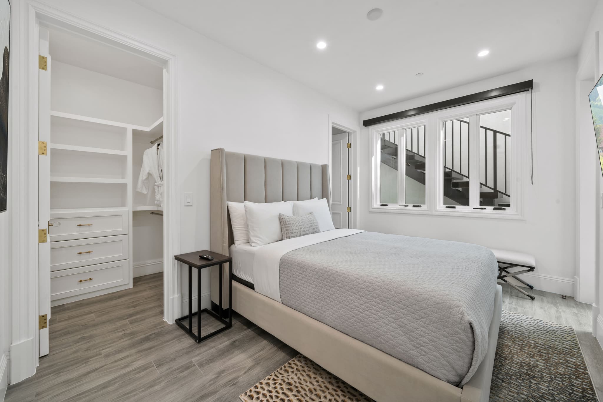 Beverly Hills, Los Angeles — Luxury furnished apartment in Beverly Hills, Los Angeles