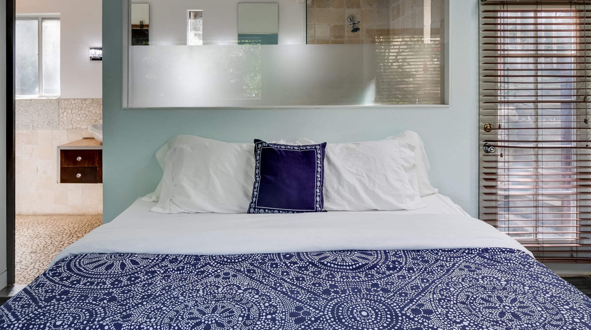 Hillcrest, San Diego — Luxury furnished apartment in Hillcrest, San Diego