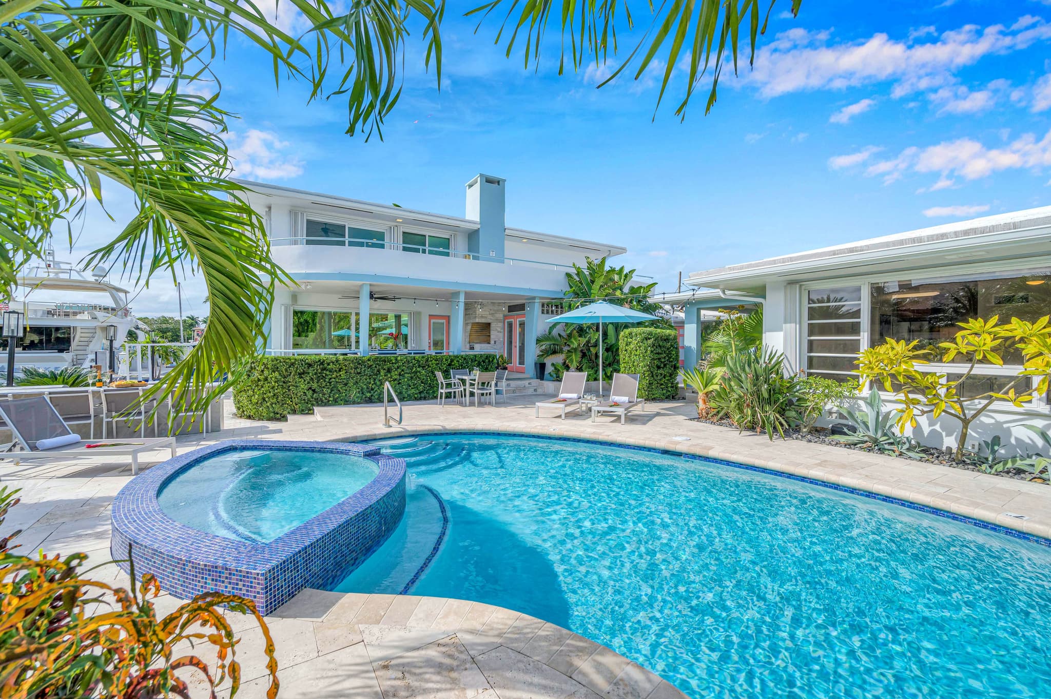 Las Olas Isles, Fort Lauderdale — Luxury furnished apartment in Las Olas Isles, Fort Lauderdale