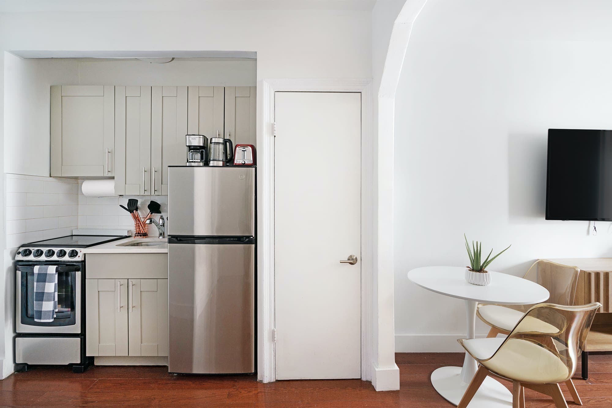 Hell's Kitchen, Manhattan — Luxury furnished apartment in Hell's Kitchen, New York City