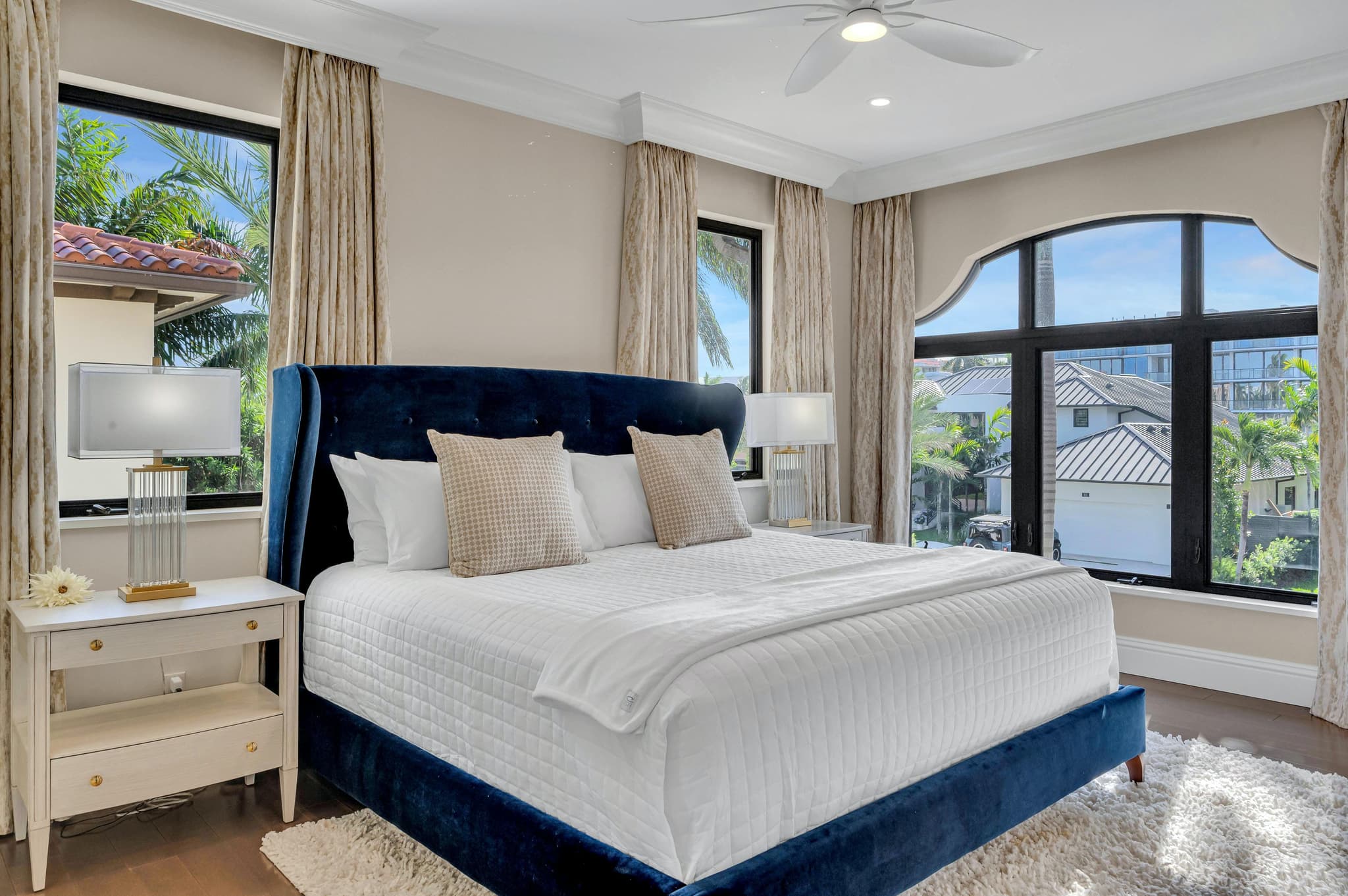 Las Olas Isles, Fort Lauderdale — Luxury furnished apartment in Las Olas Isles, Fort Lauderdale