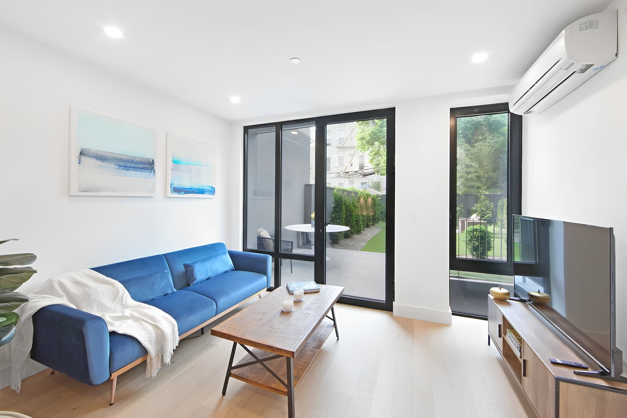 Greenpoint, Manhattan — Luxury furnished apartment in Greenpoint, New York City