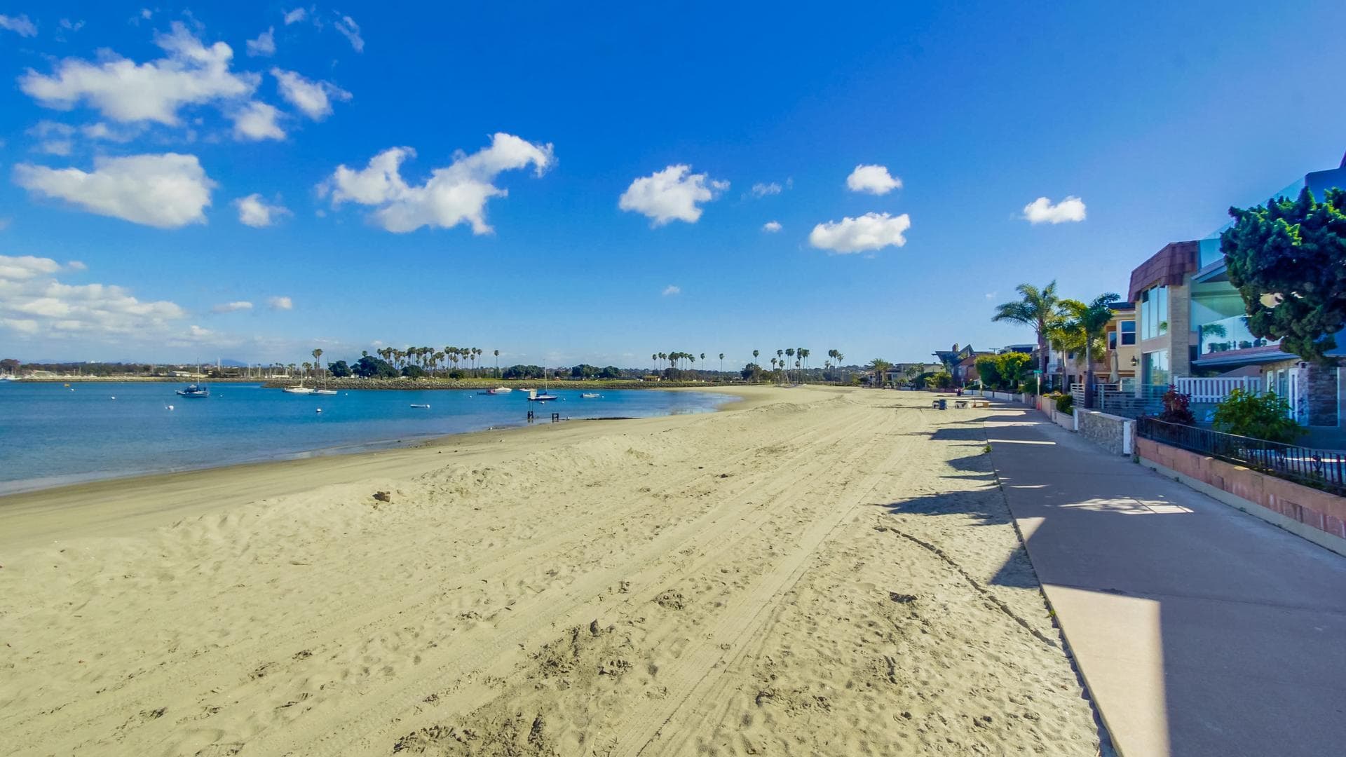 Ocean Beach, San Diego — Luxury furnished apartment in Ocean Beach, San Diego