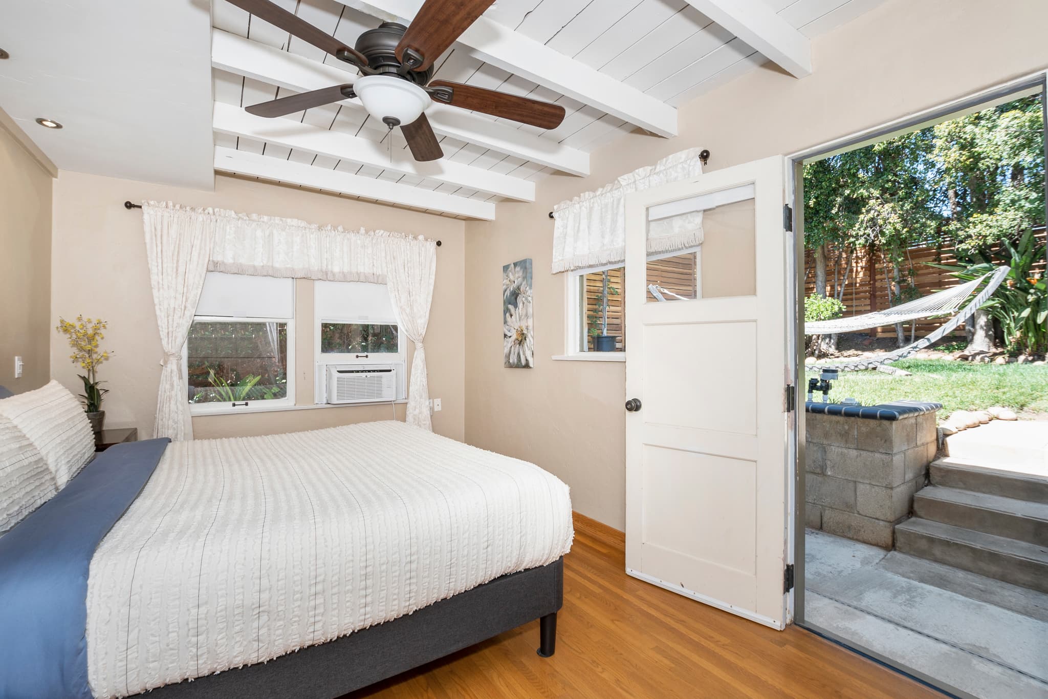 Hillcrest, San Diego — Luxury furnished apartment in Hillcrest, San Diego