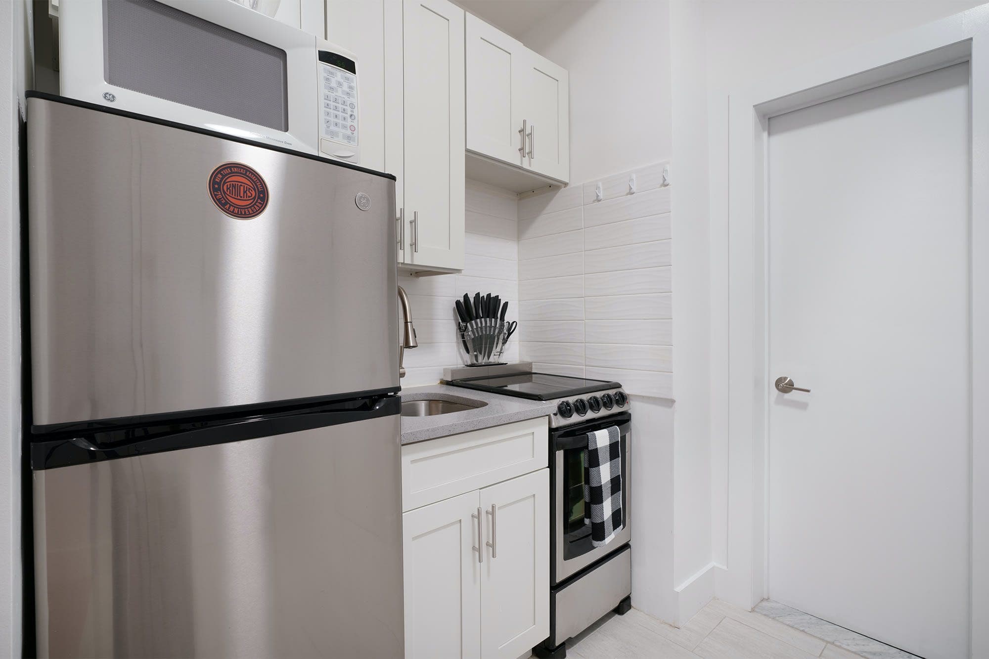 Hell's Kitchen, Hell's Kitchen — Luxury furnished apartment in Hell's Kitchen, New York City