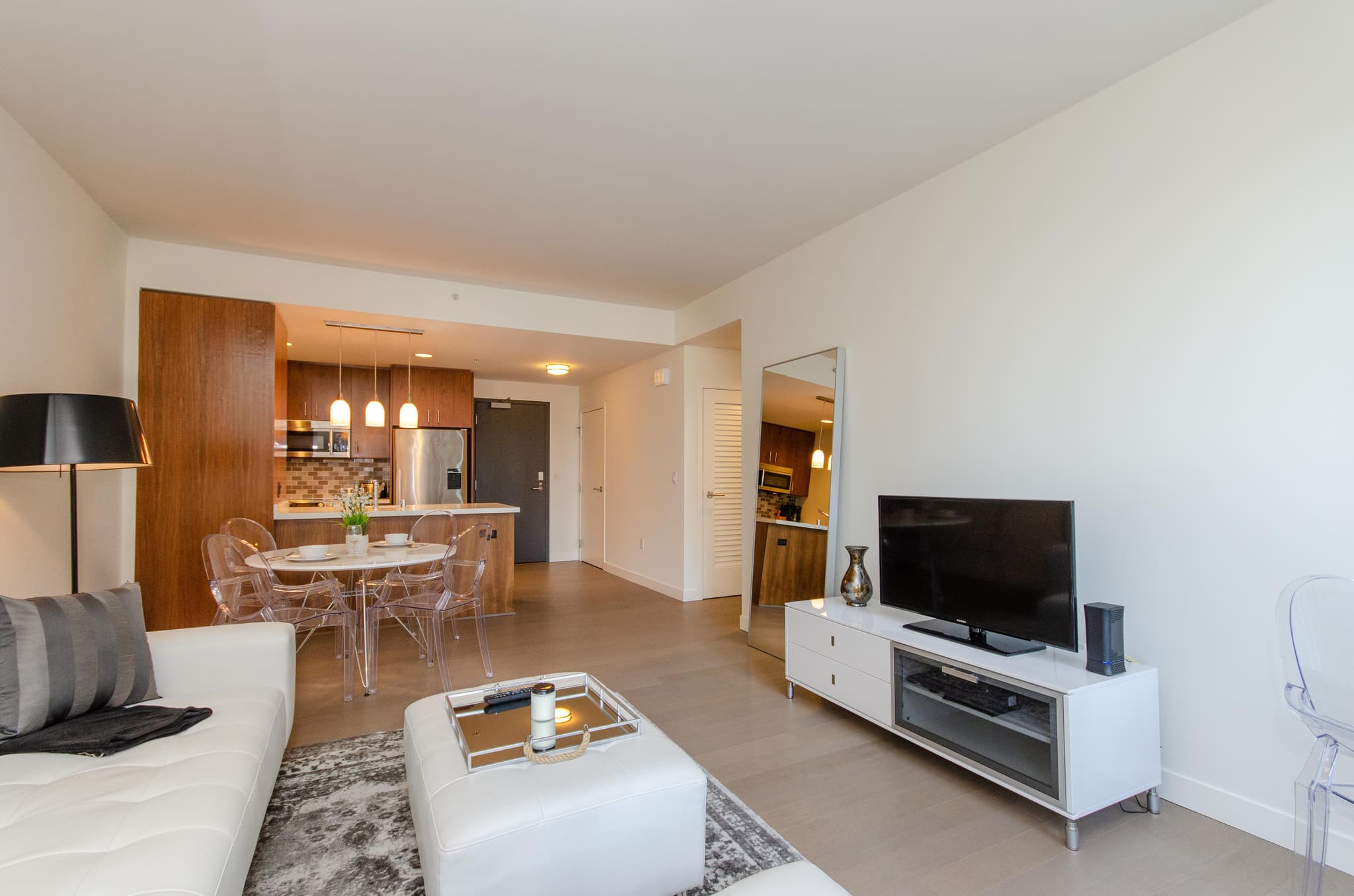 Chinatown, Los Angeles — Luxury furnished apartment in Chinatown, Los Angeles