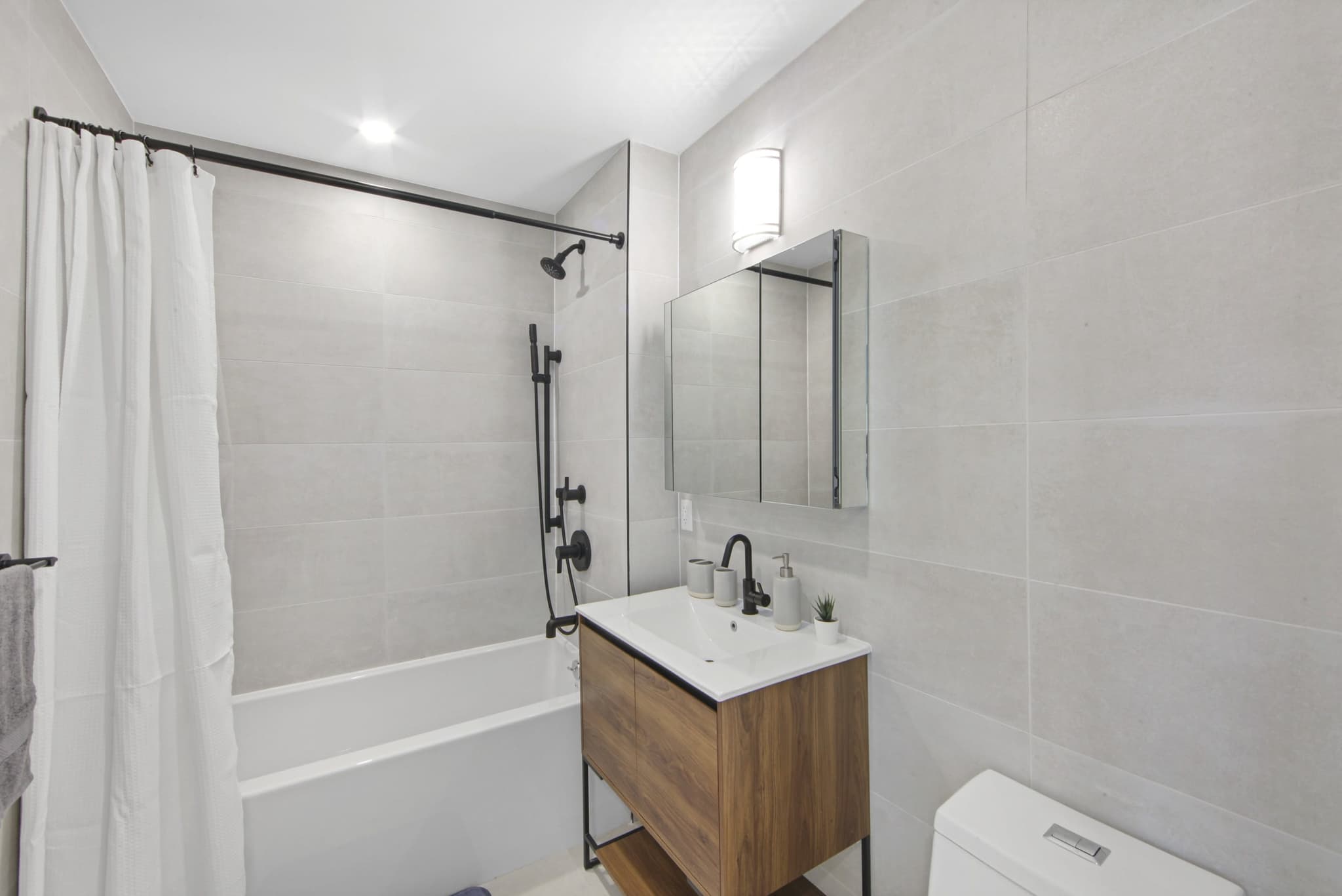 Greenpoint, Greenpoint — Luxury furnished apartment in Greenpoint, New York City