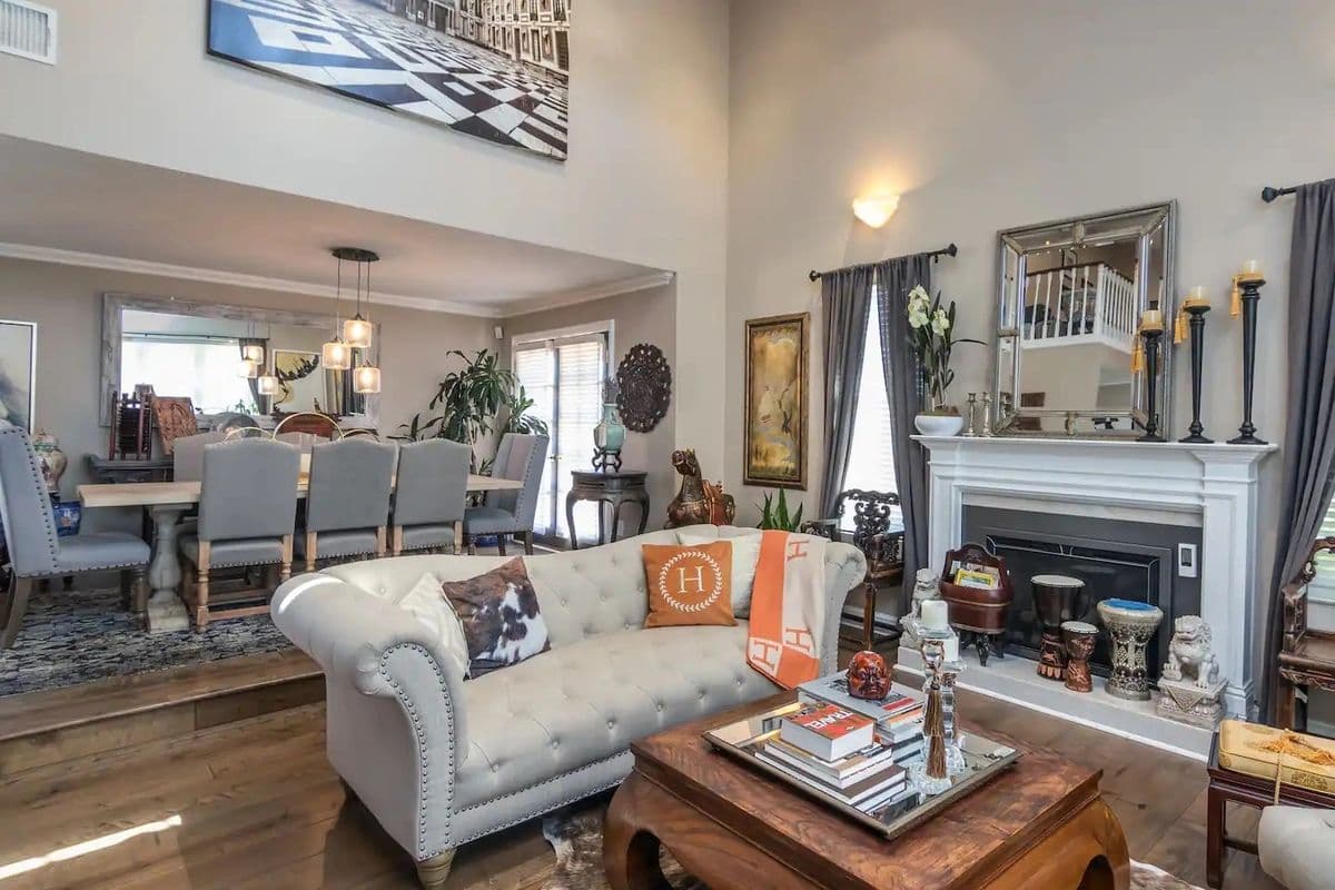 Encino, Los Angeles — Luxury furnished apartment in Encino, Los Angeles