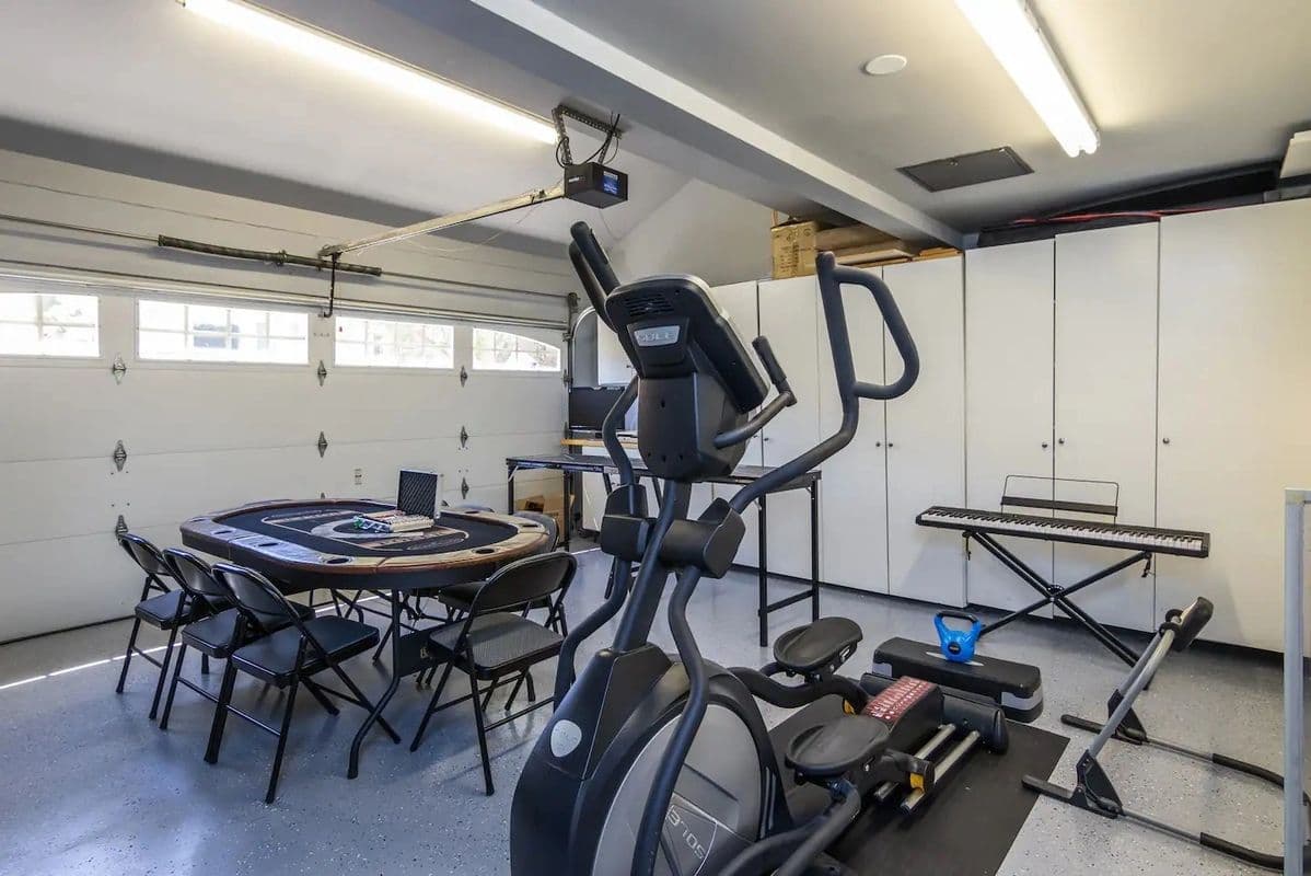 Encino, Los Angeles — Luxury furnished apartment in Encino, Los Angeles