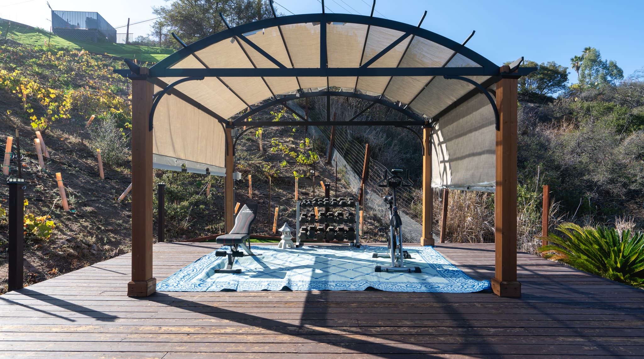 Topanga, Los Angeles — Luxury furnished apartment in Topanga, Los Angeles