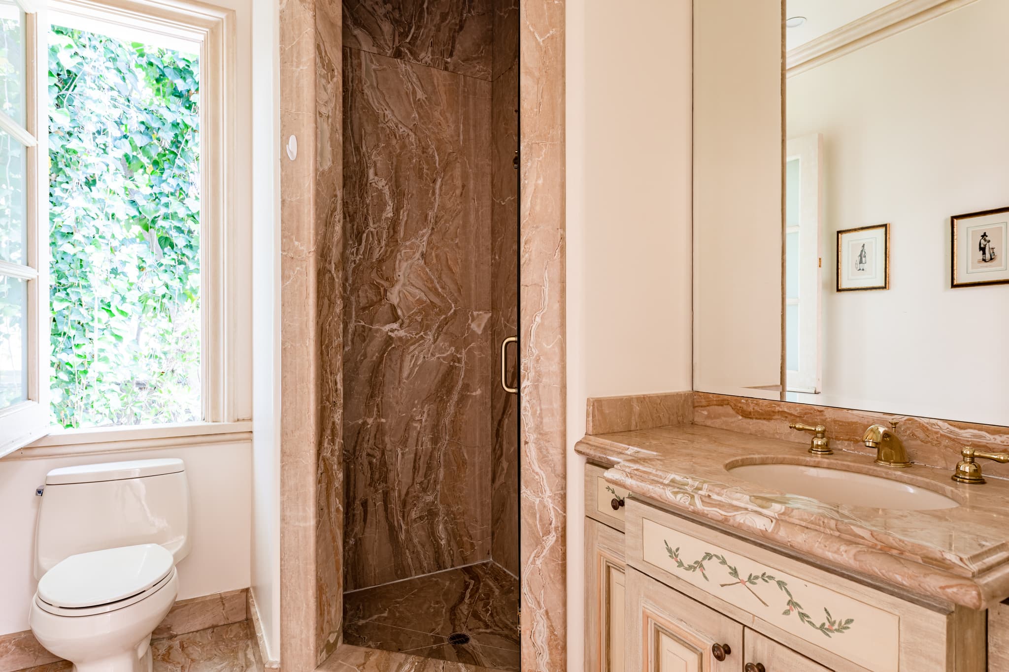 Beverly Crest, Los Angeles — Luxury furnished apartment in Beverly Crest, Los Angeles