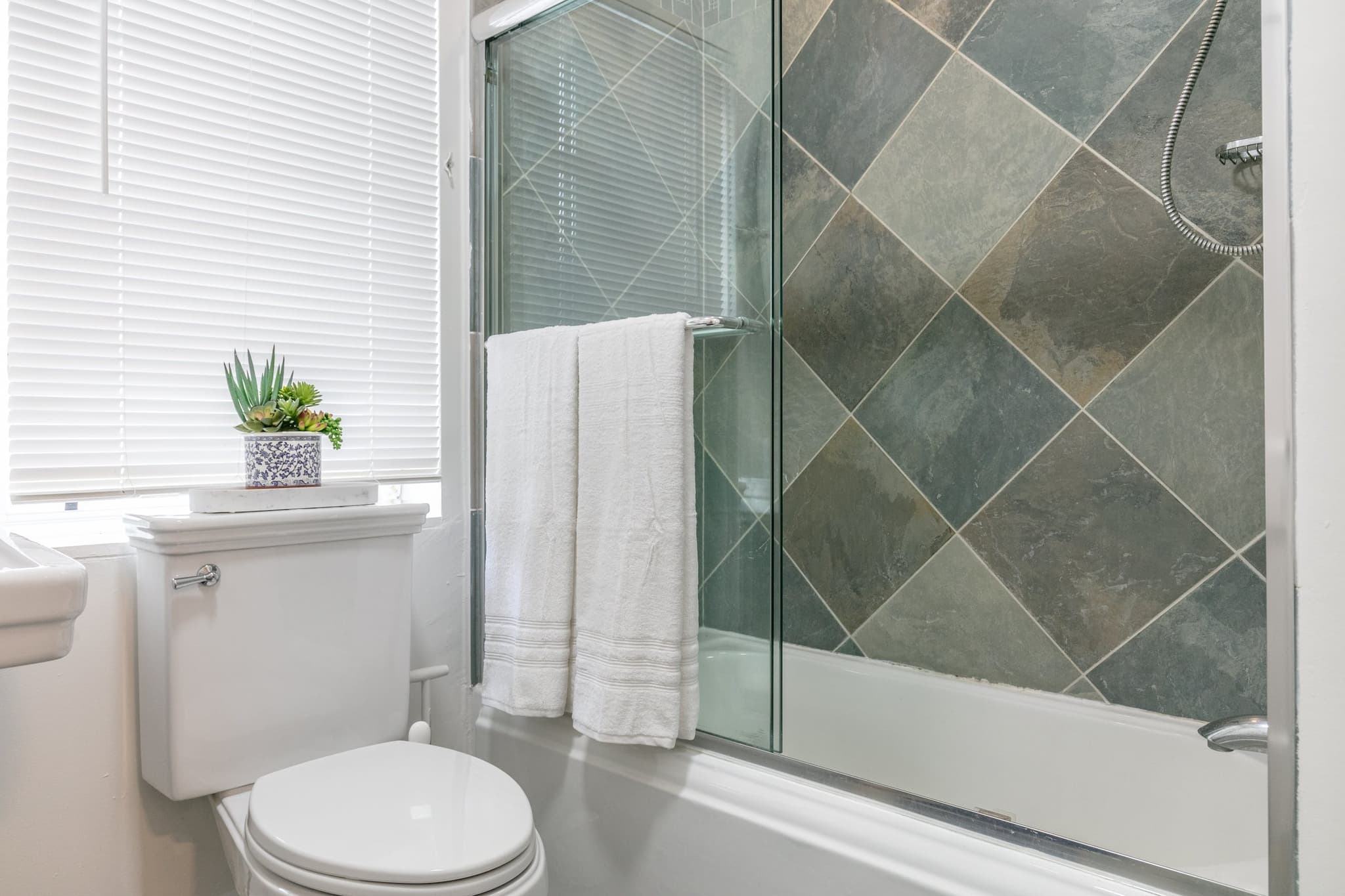 Las Olas Isles, Fort Lauderdale — Luxury furnished apartment in Las Olas Isles, Fort Lauderdale