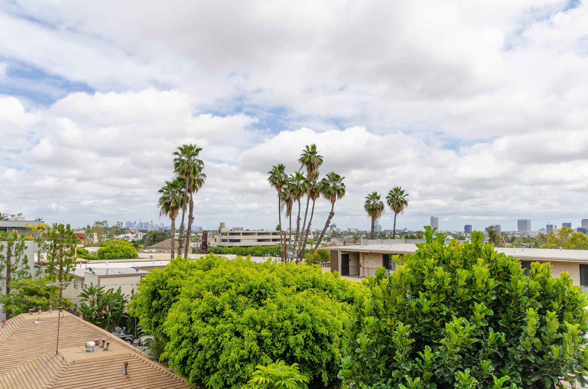 West Hollywood, Los Angeles — Luxury furnished apartment in West Hollywood, Los Angeles